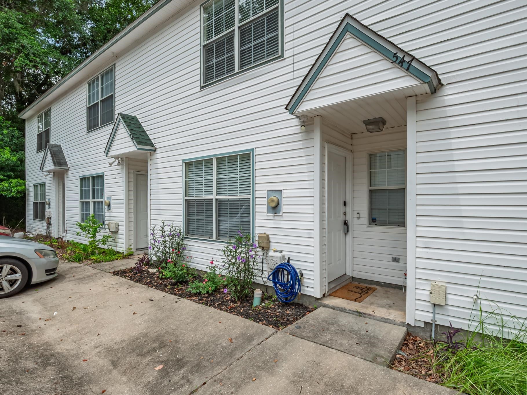 547 Collinsford Road 15 — photo