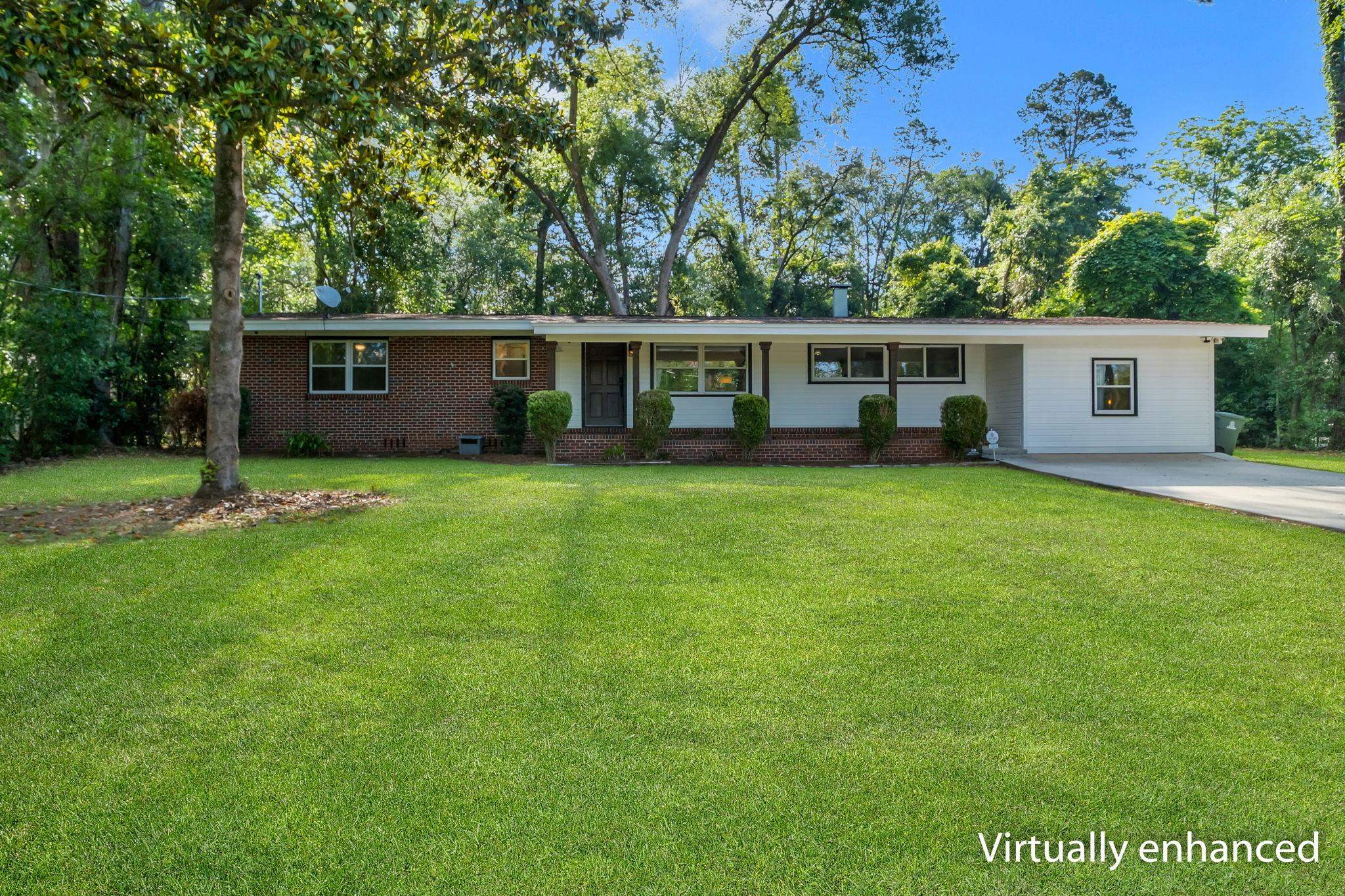 2351 Amelia Circle — photo
