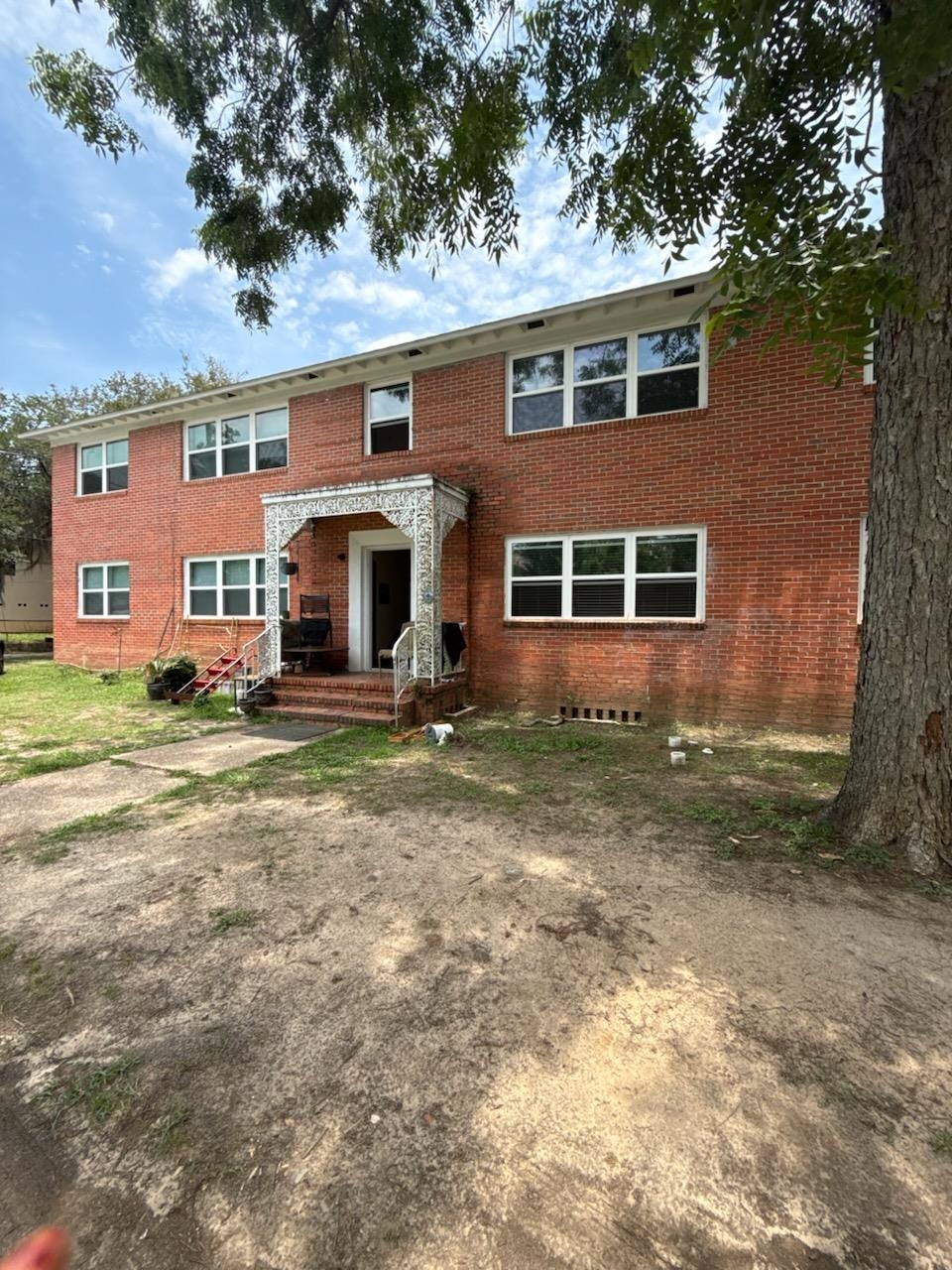 402 E Brevard Street 8 — photo