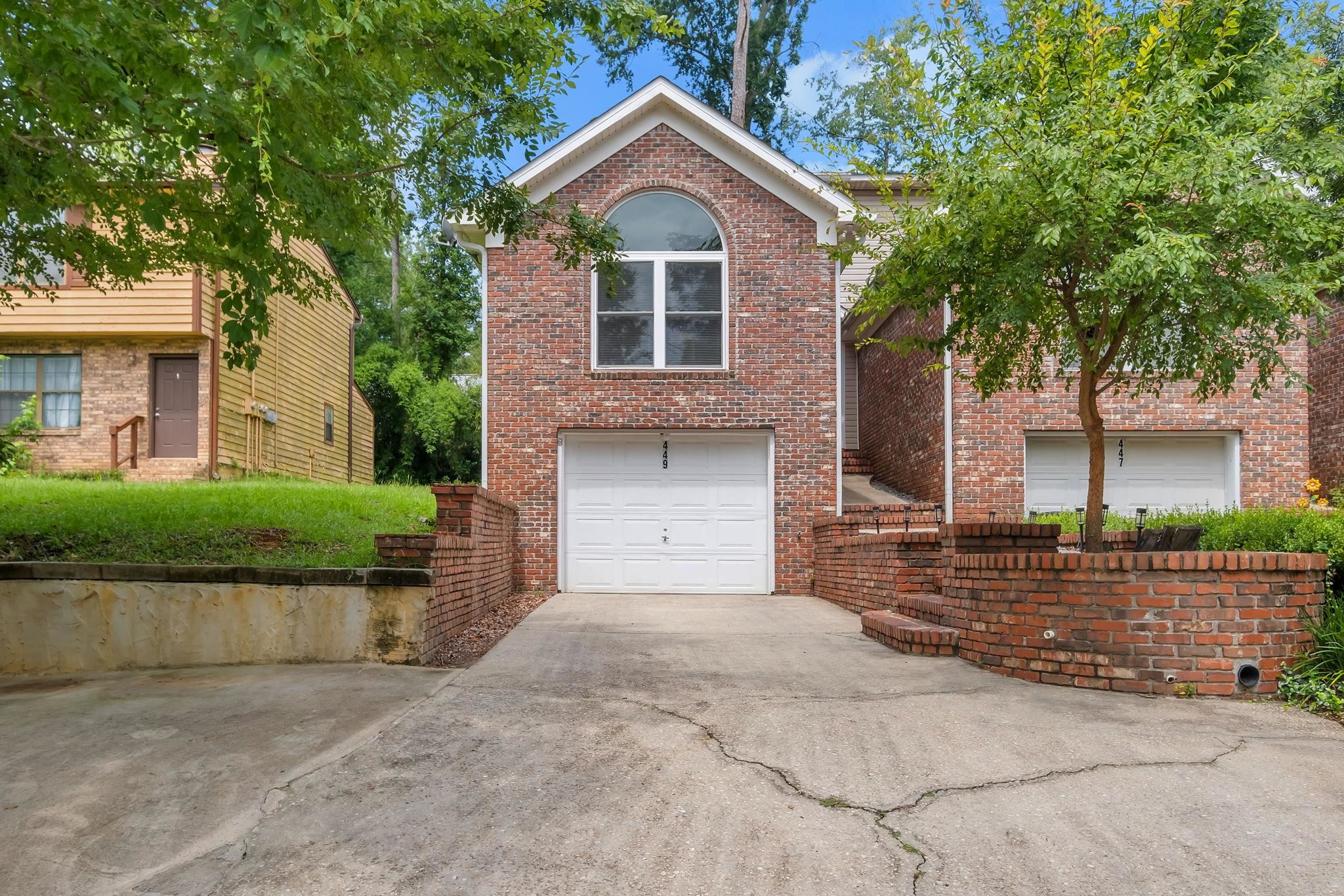 449 Teal Lane — photo