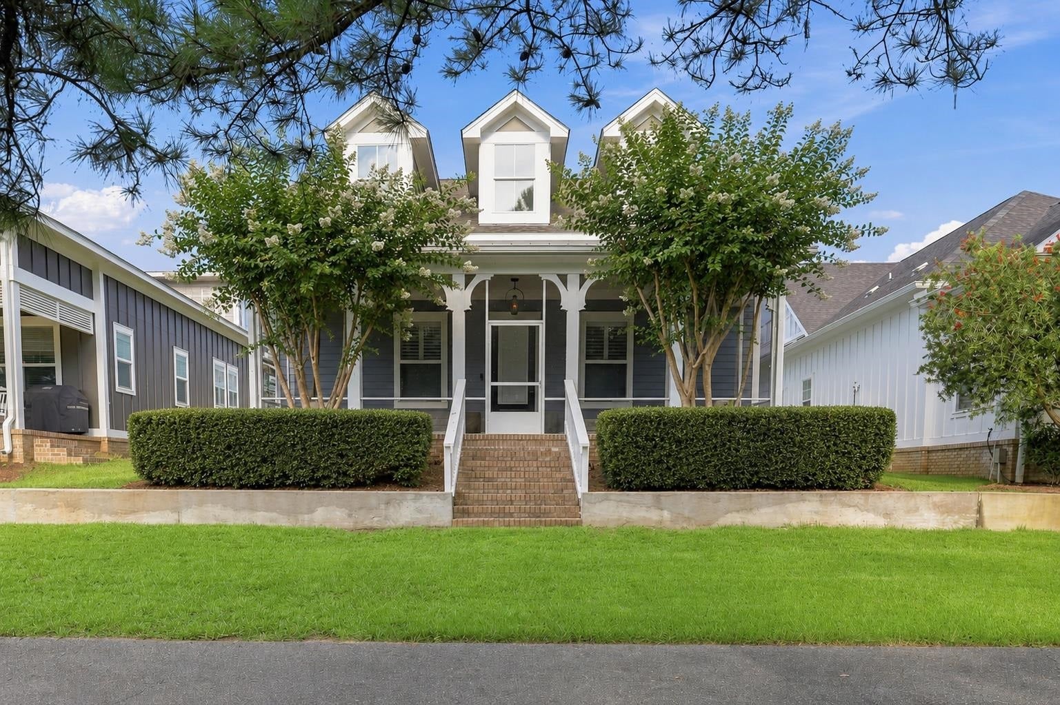 3537 Esplanade Way — photo