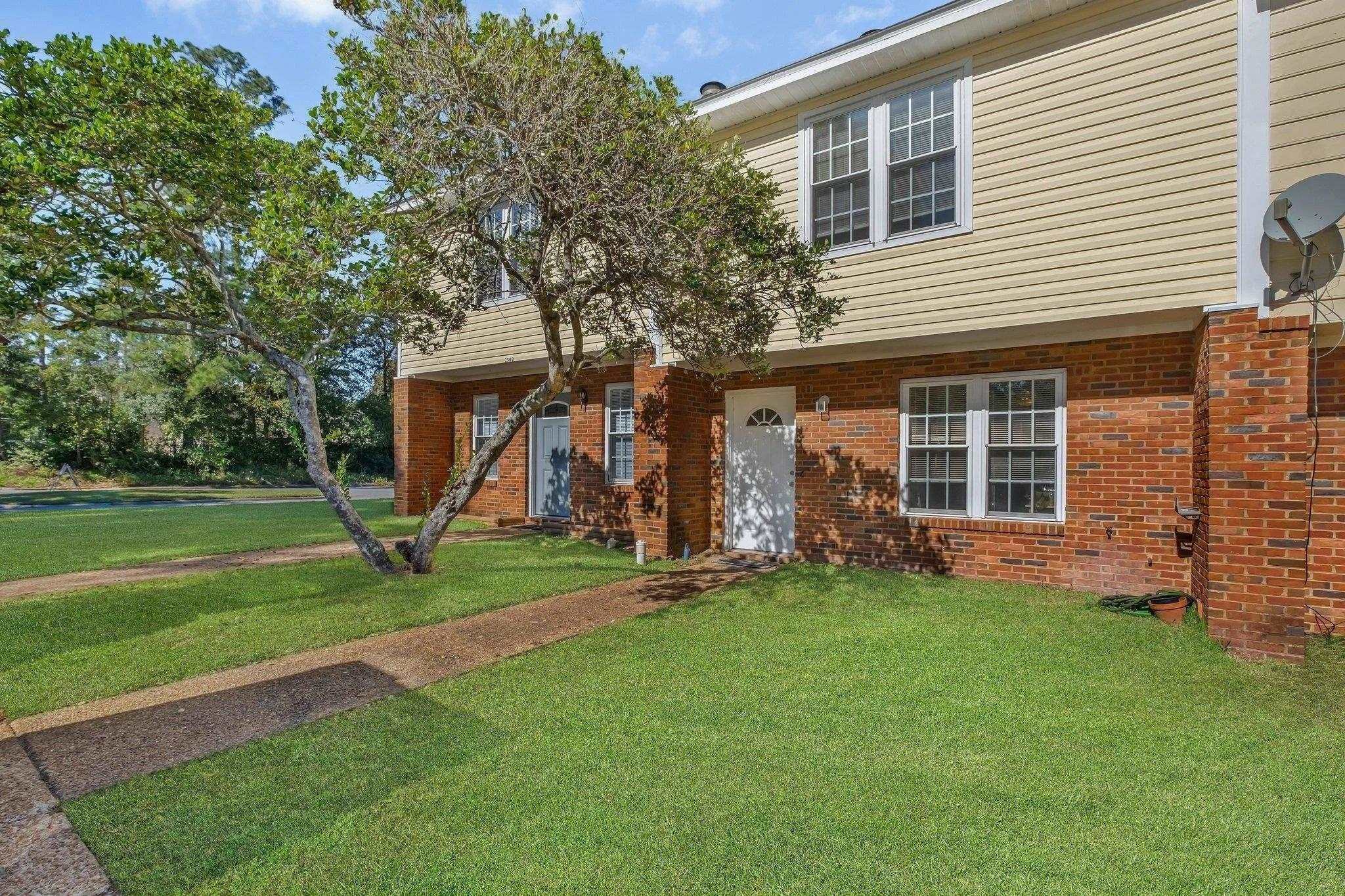 2504 Prest Court 2 — photo