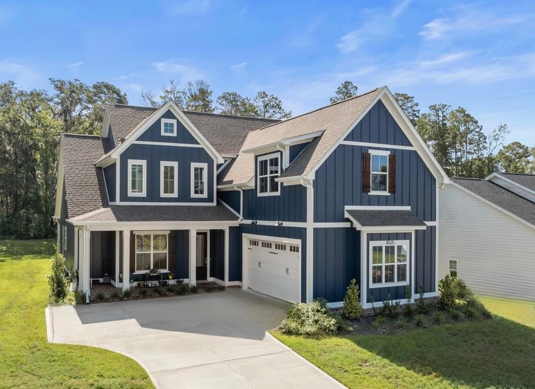 8525 Castle Pine Drive — photo