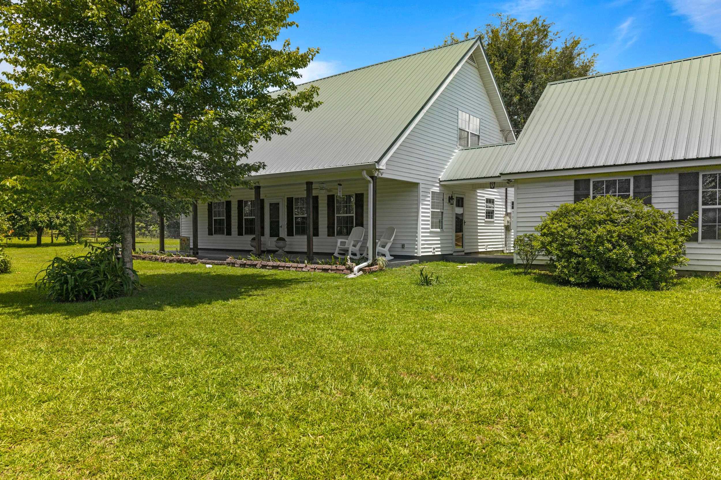 546 Backloop Road — photo
