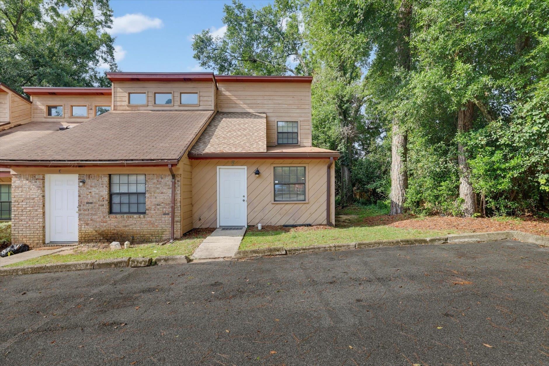 1808 Jackson Bluff Road F — photo
