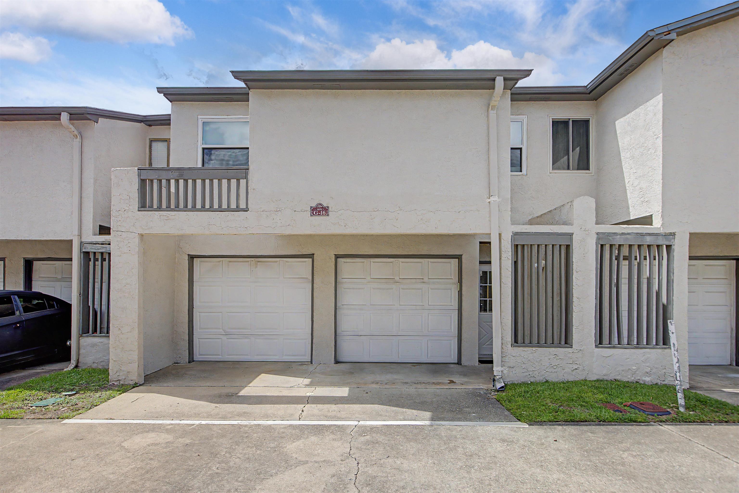 1331 Airport Drive G16 — photo