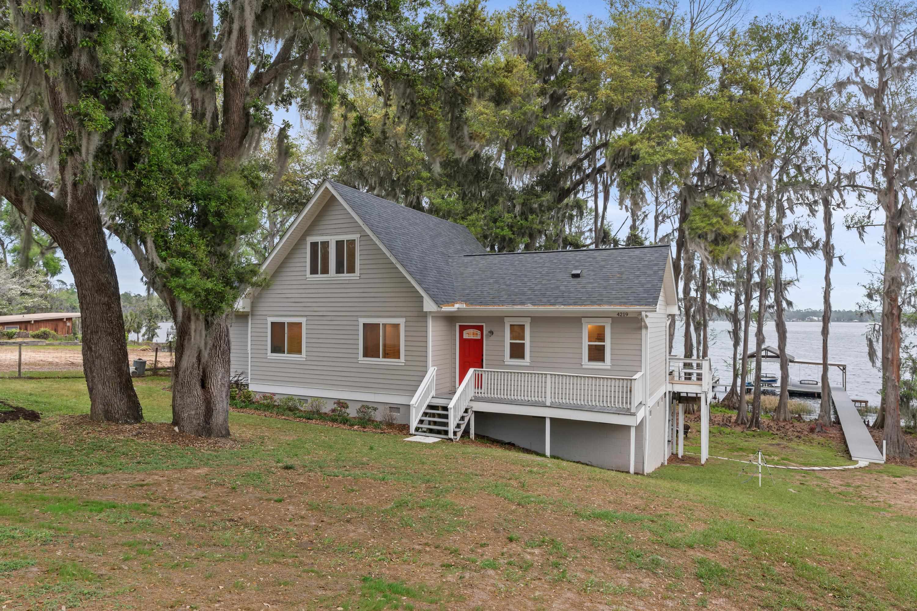 4219 NE Cherry Lake Circle — photo