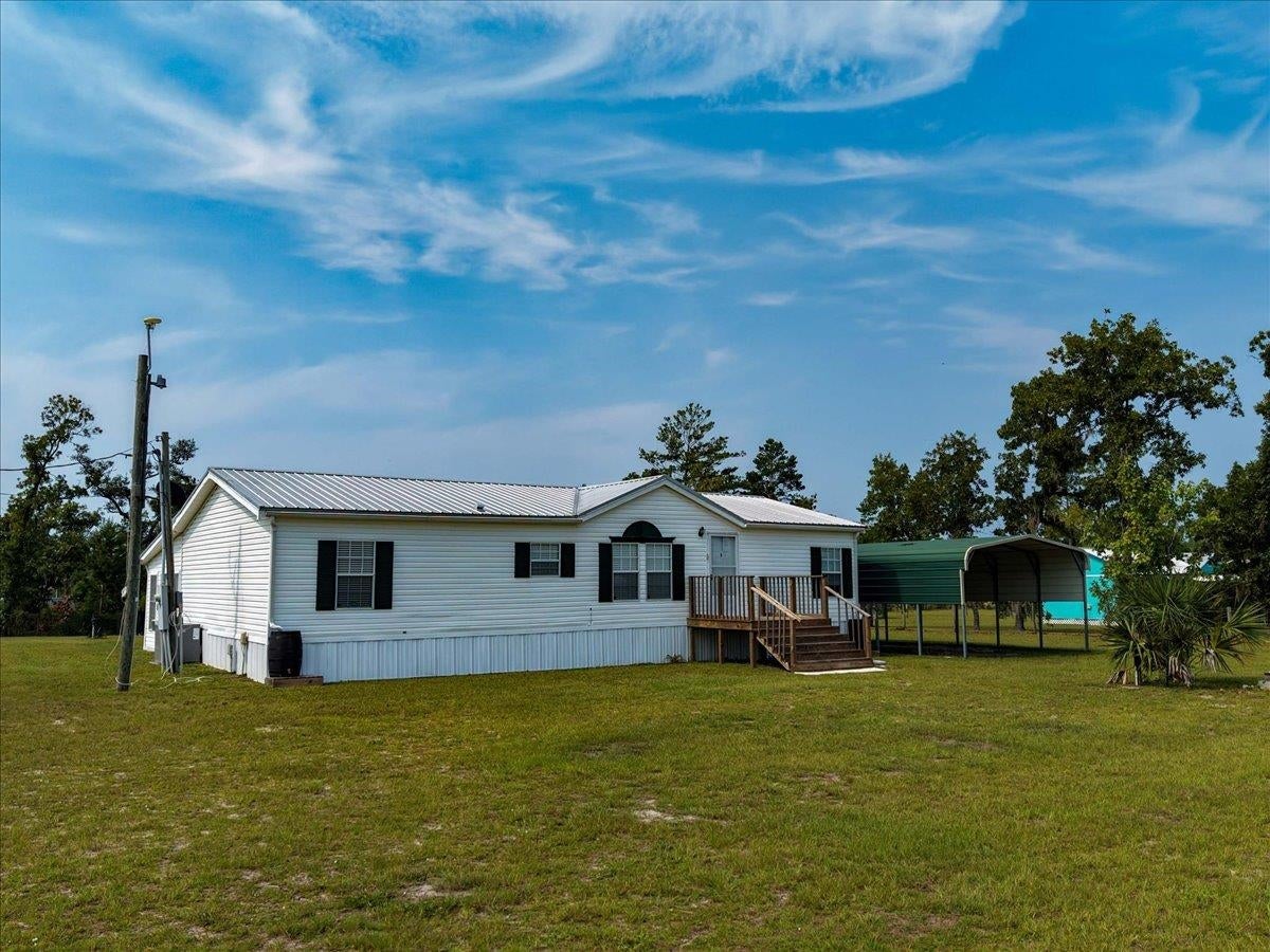 2141 Live Oak Road — photo