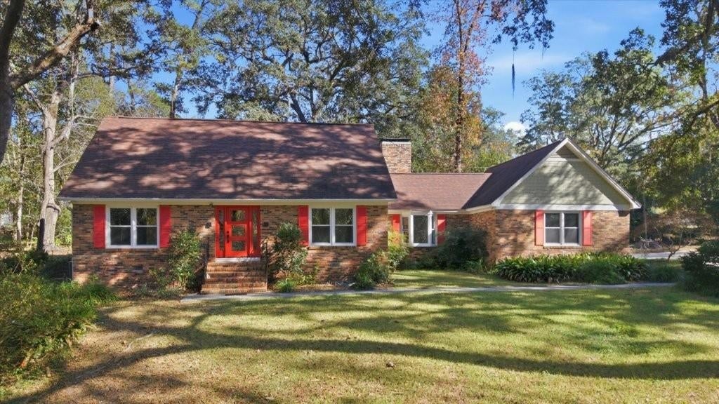 602 Middlebrooks Circle — photo