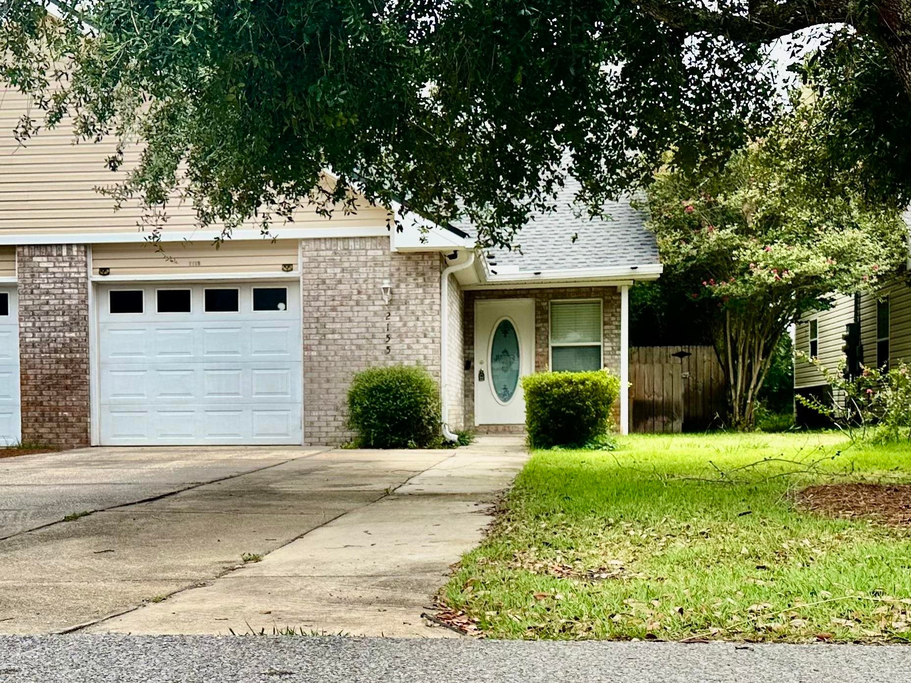 2155 Tom Street — photo