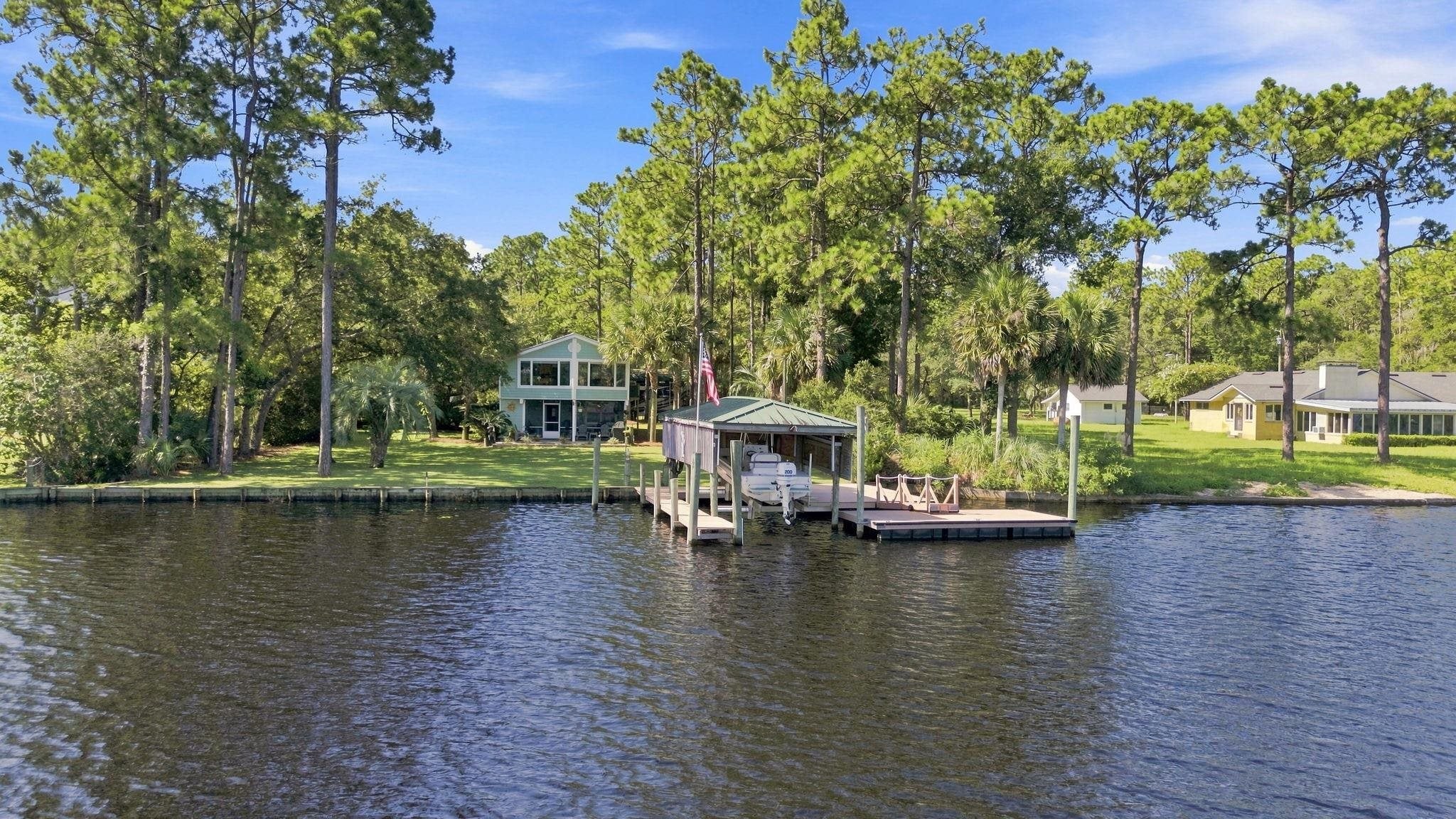 241 Rio Vista Drive — photo