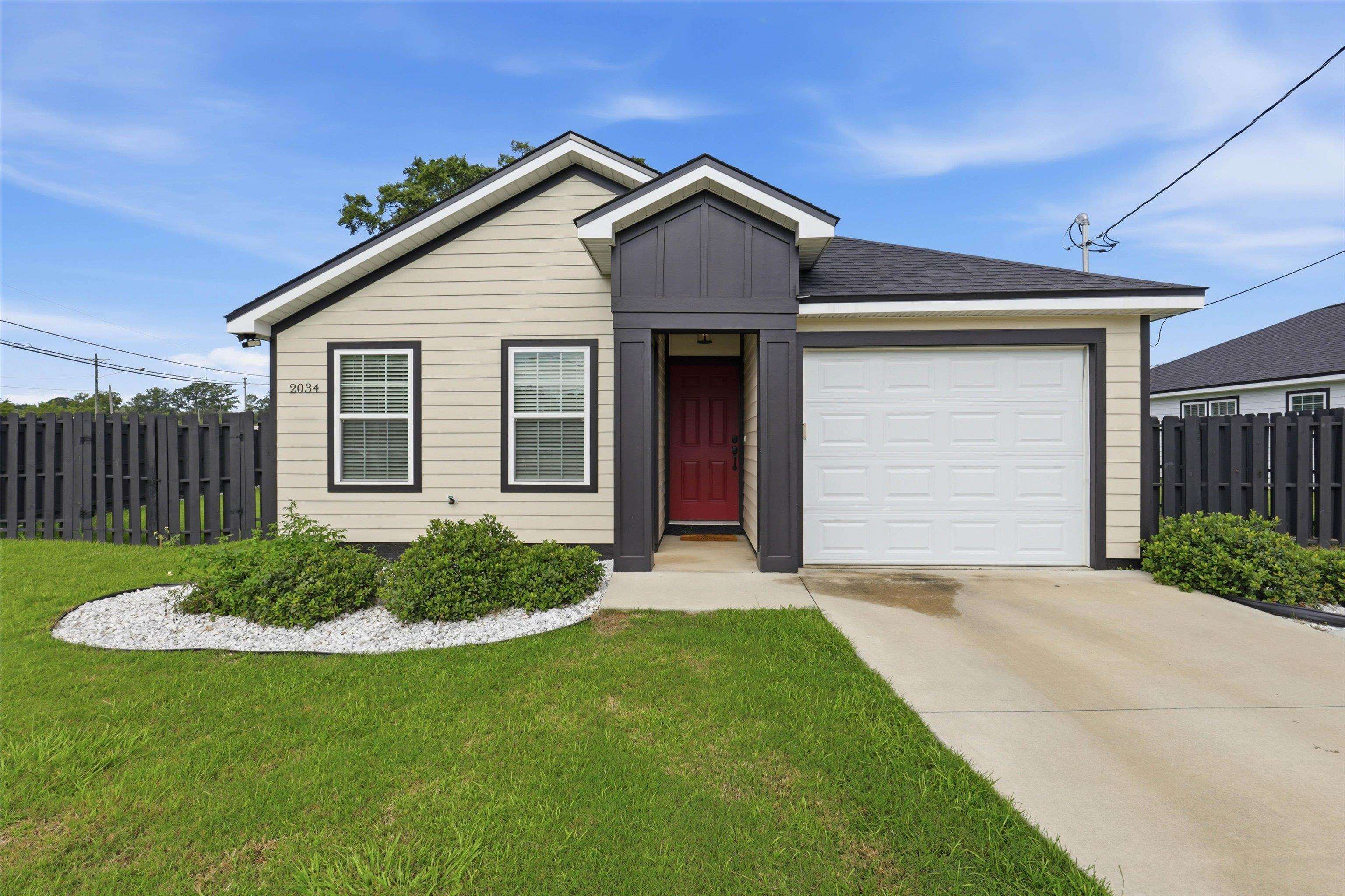 2034 W Jefferson Street — photo