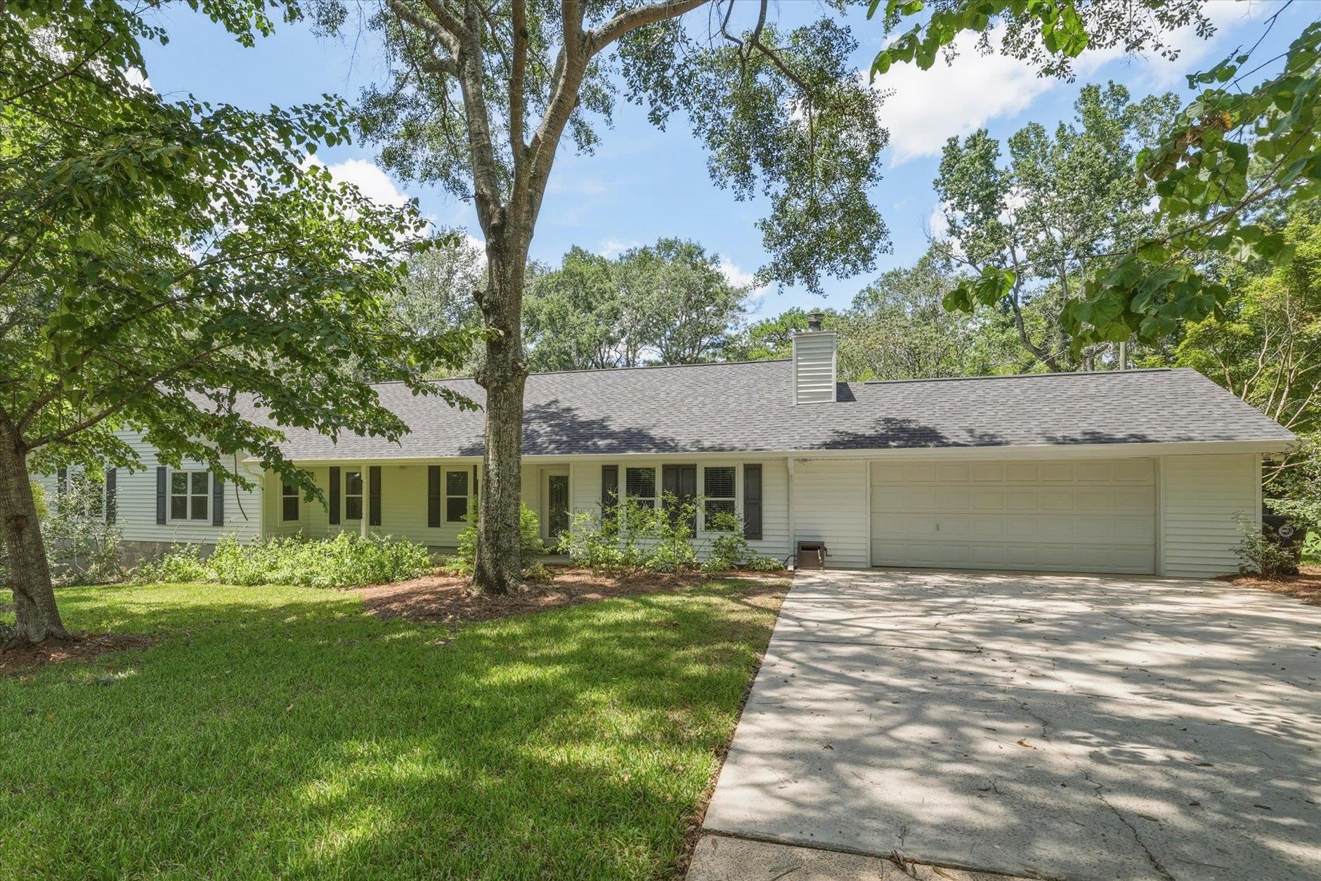 14134 Red Hawk Road — photo