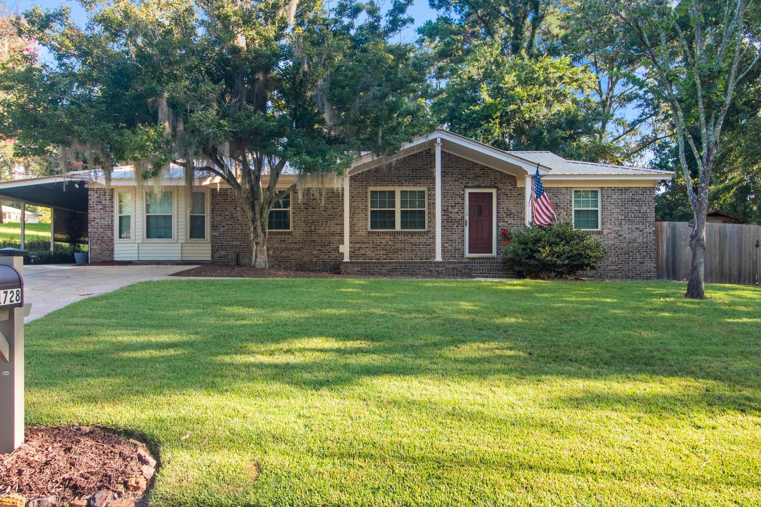 1728 Paula Dr Drive — photo