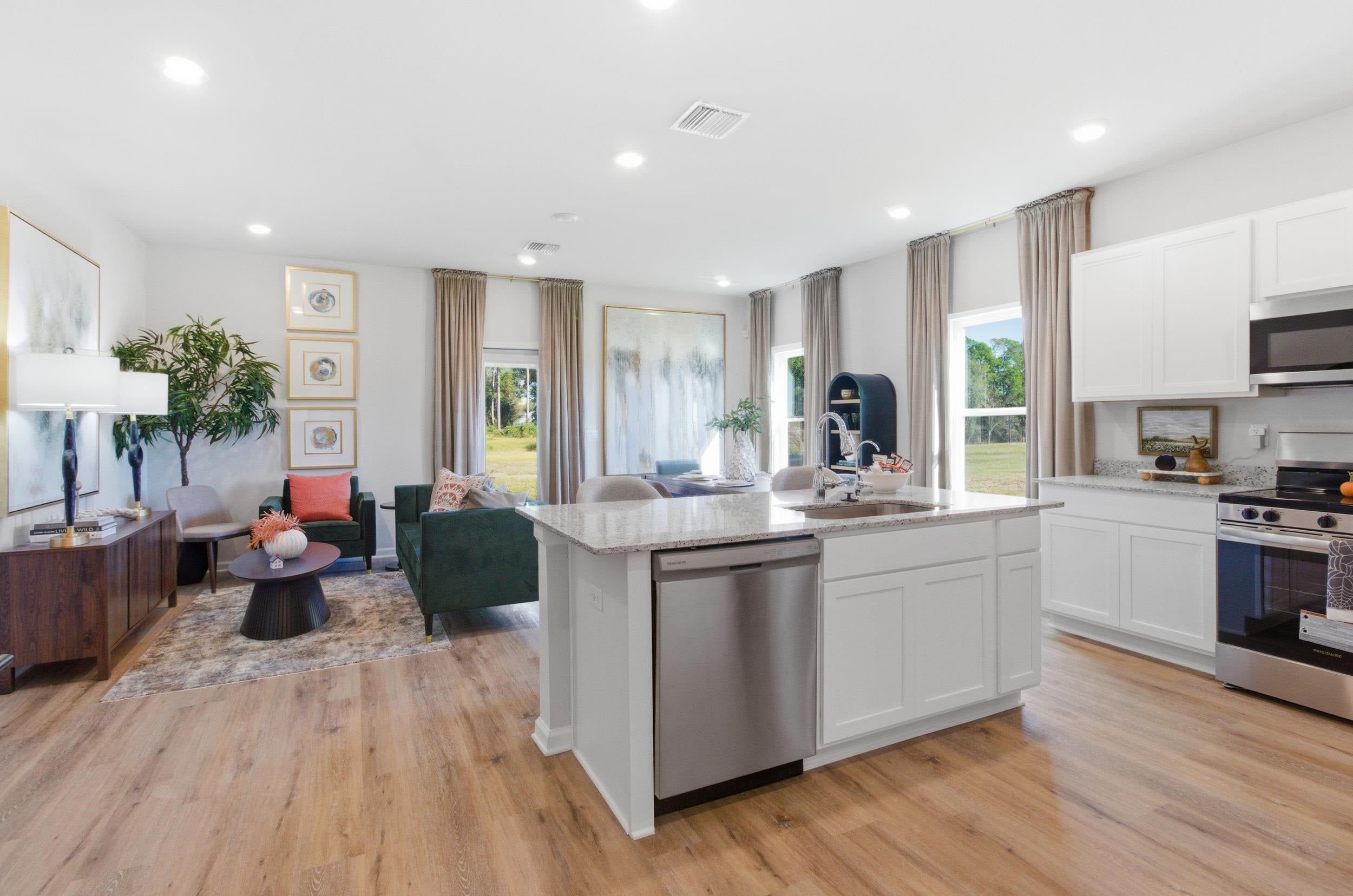 197 Martingale Lane — photo