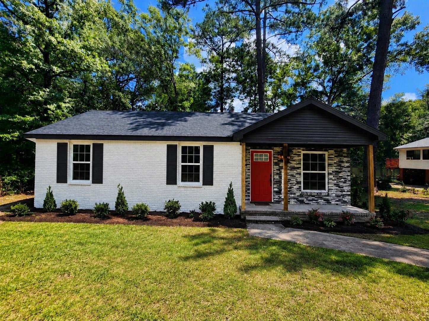 333 Circle Drive — photo