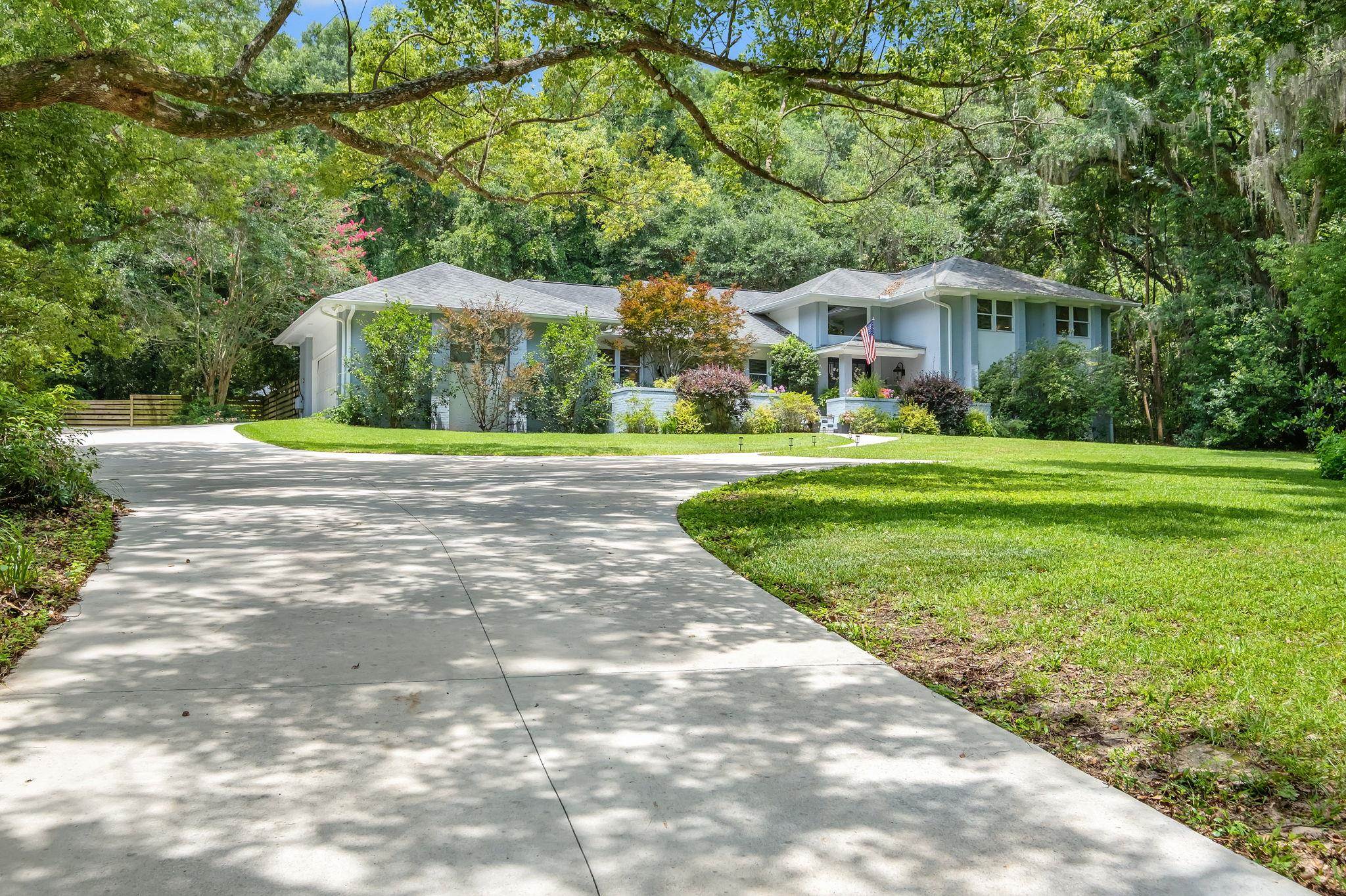 3332 Charleston Road — photo