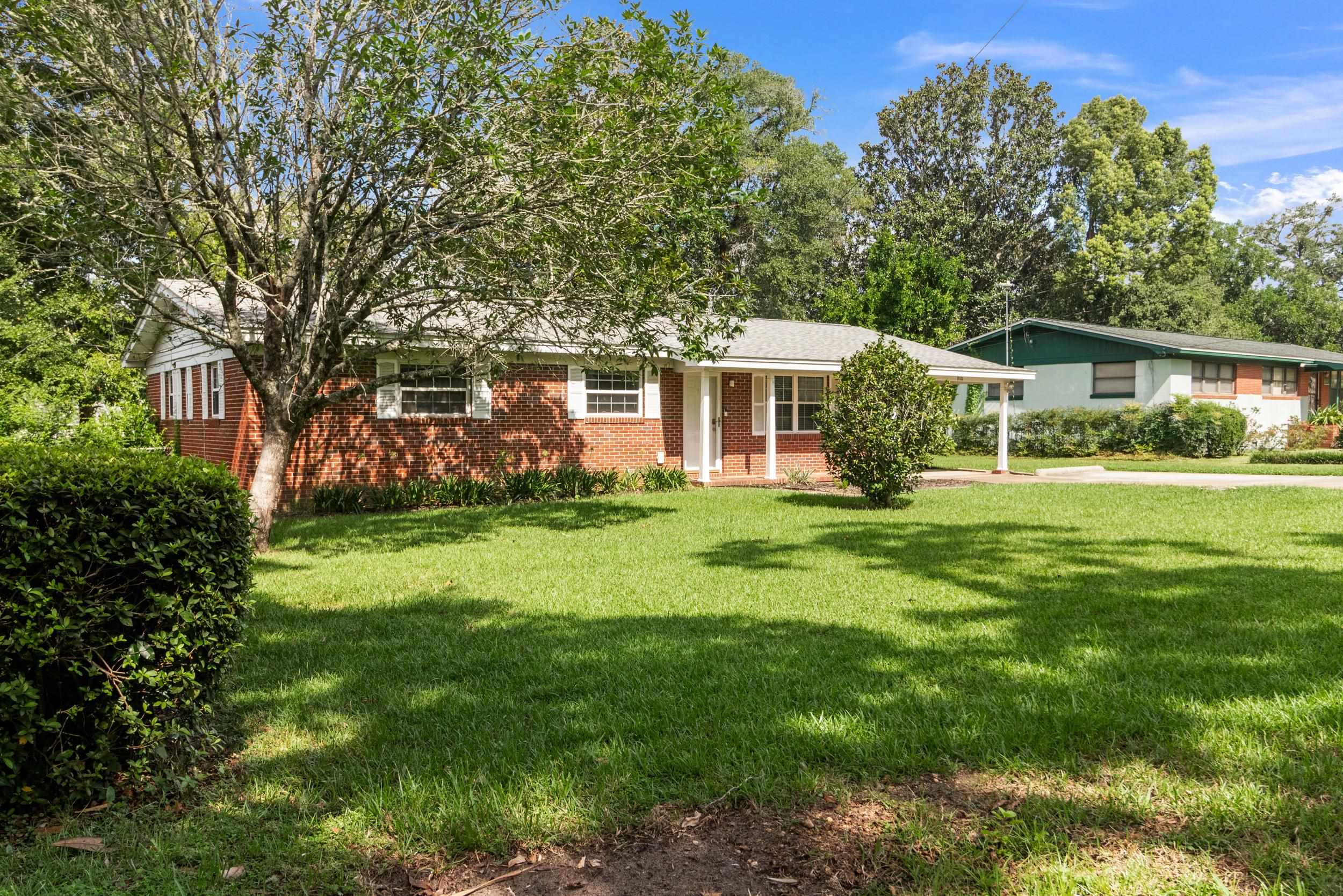 1112 Linwood Drive — photo
