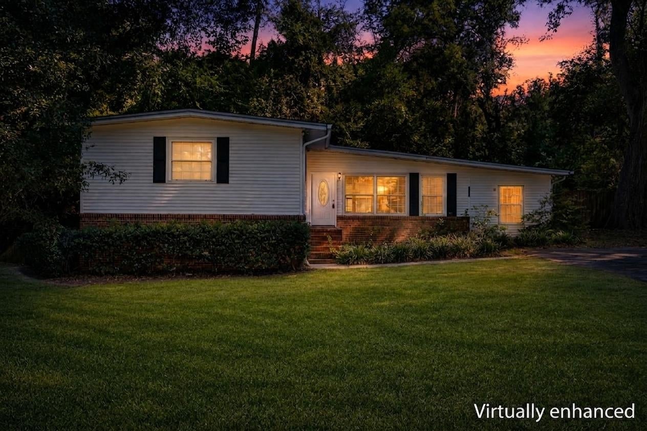 1814 Sunset Lane — photo
