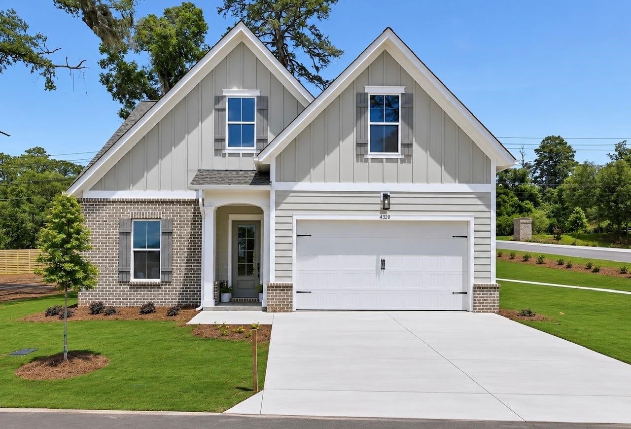 XXX (Unit 212) Oak Run Circle — photo