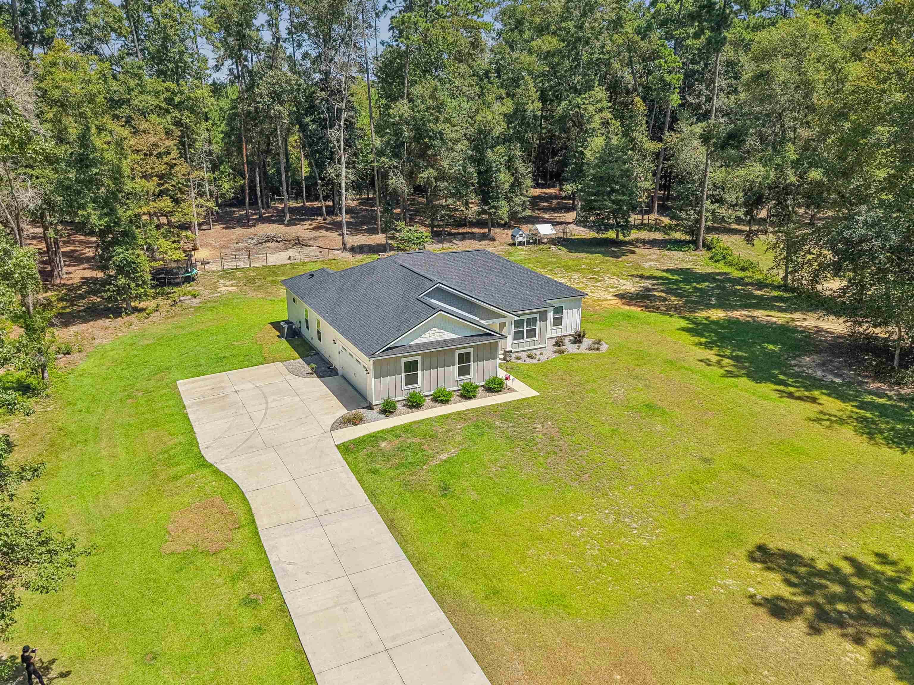 1600 Beaver Creek Drive — photo