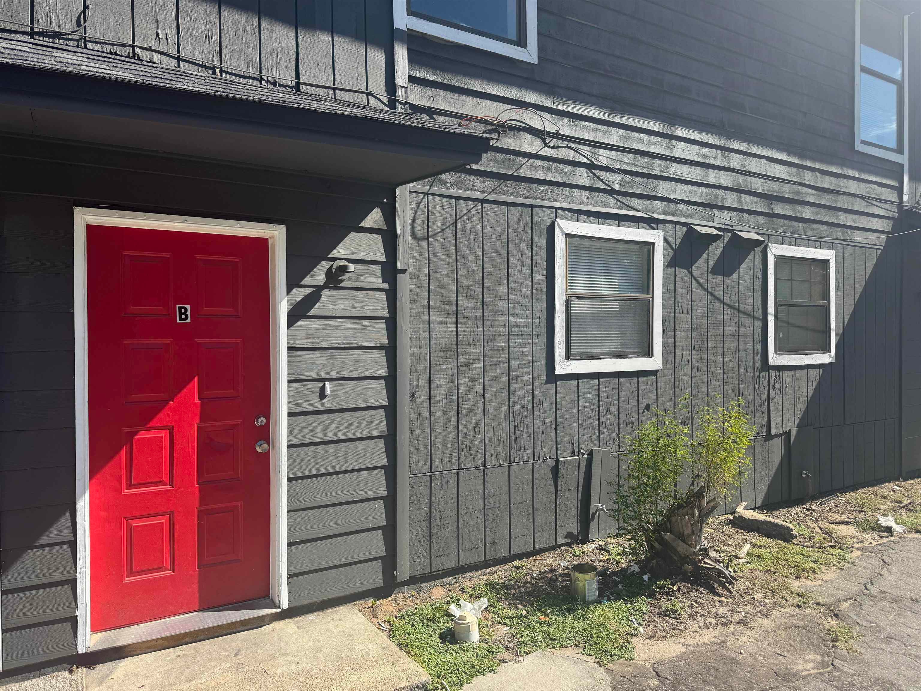 3280 Nekoma Lane B — photo
