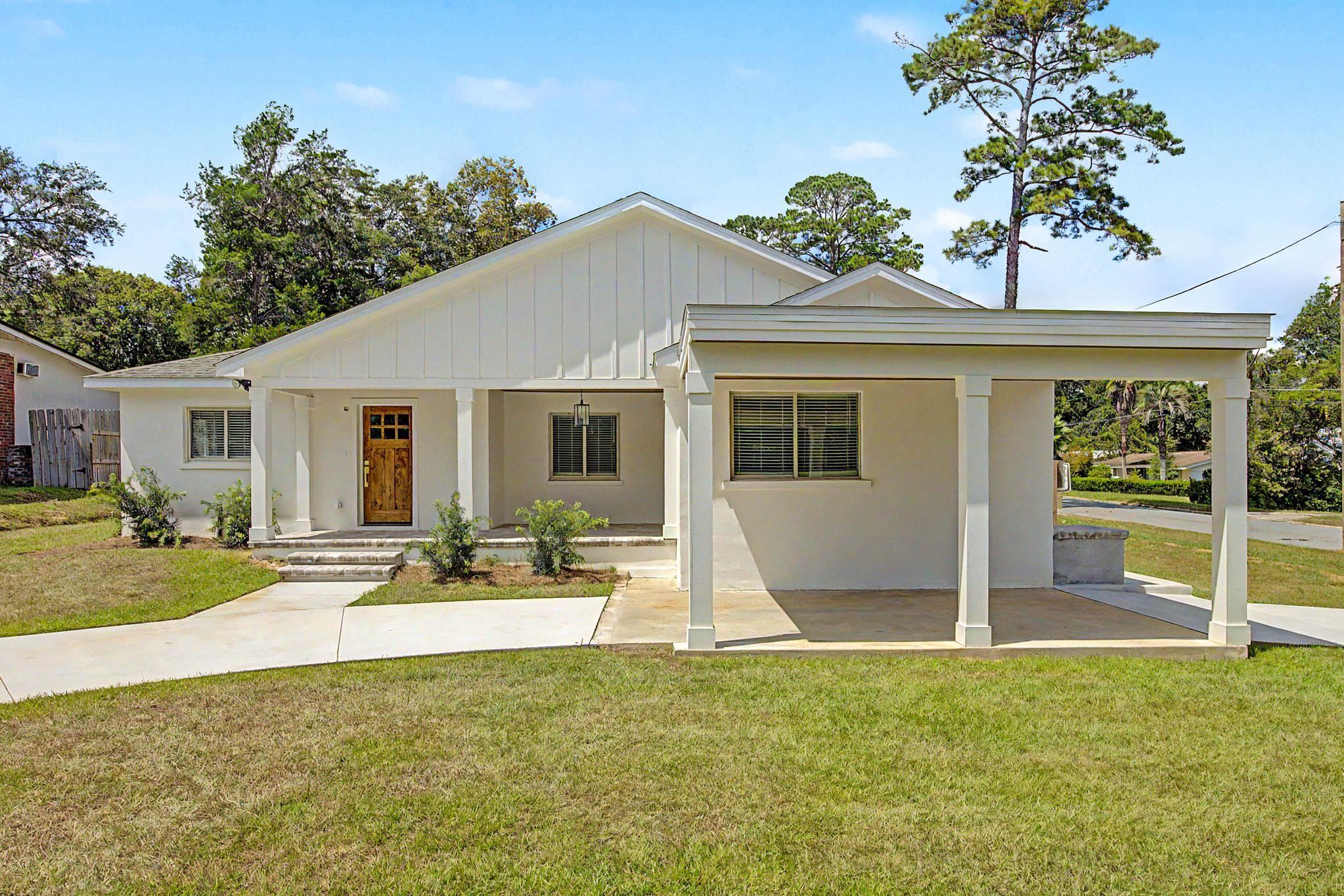 312 Ash Court — photo