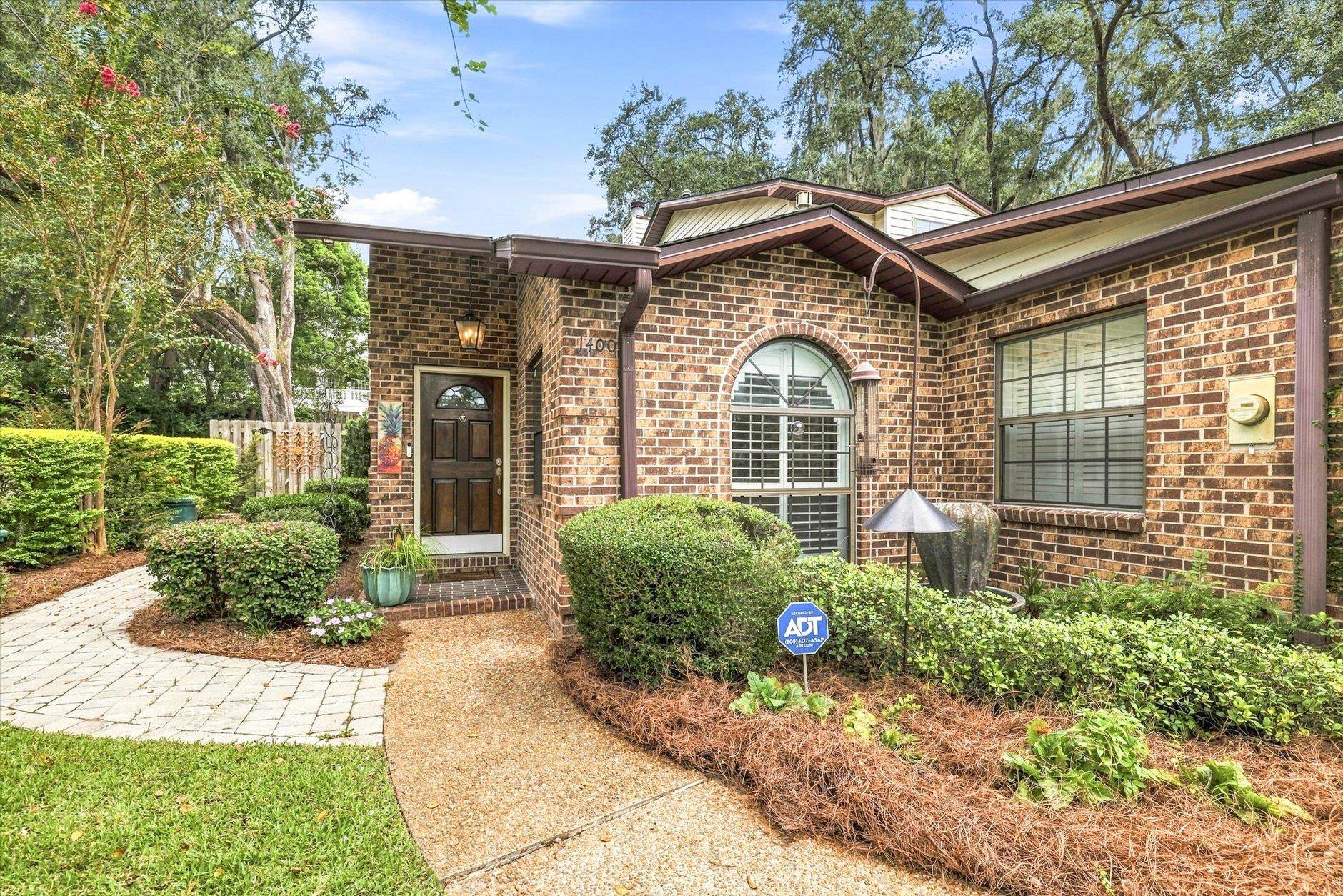 1400 Denholm Drive — photo