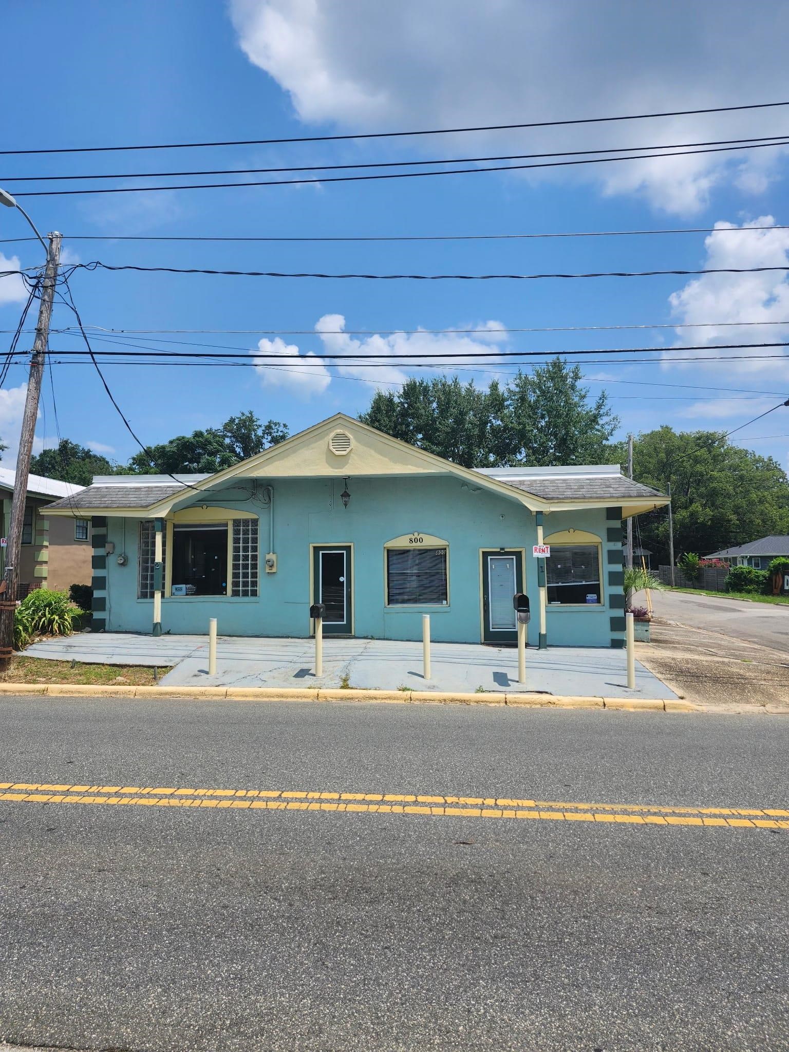 800 W Brevard Street — photo