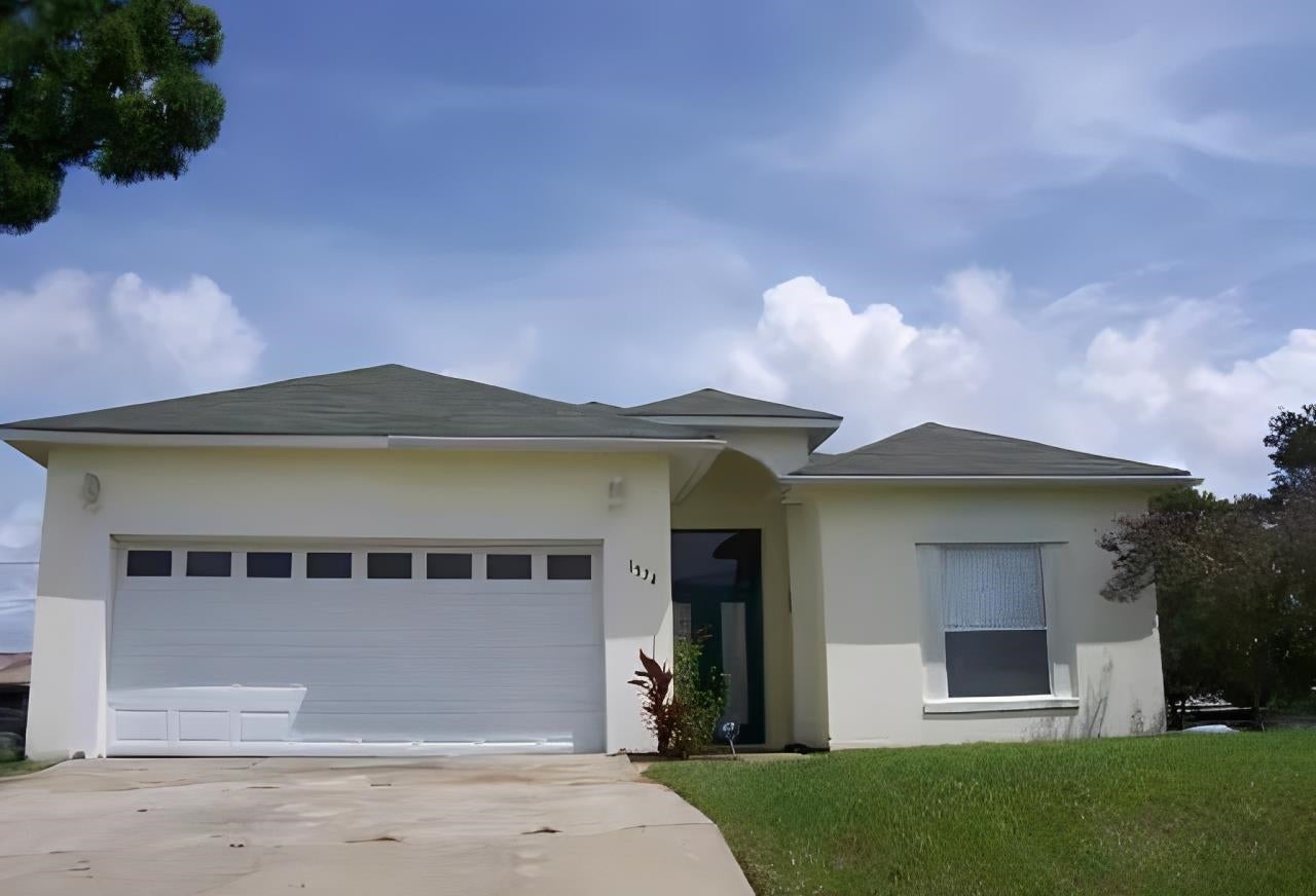 1574 E Normandy Boulevard — photo