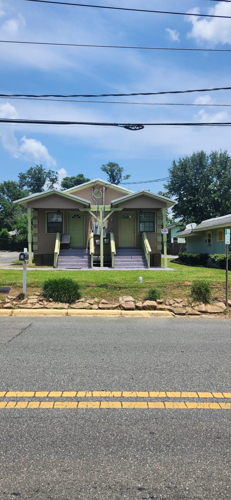804 W Brevard Street — photo