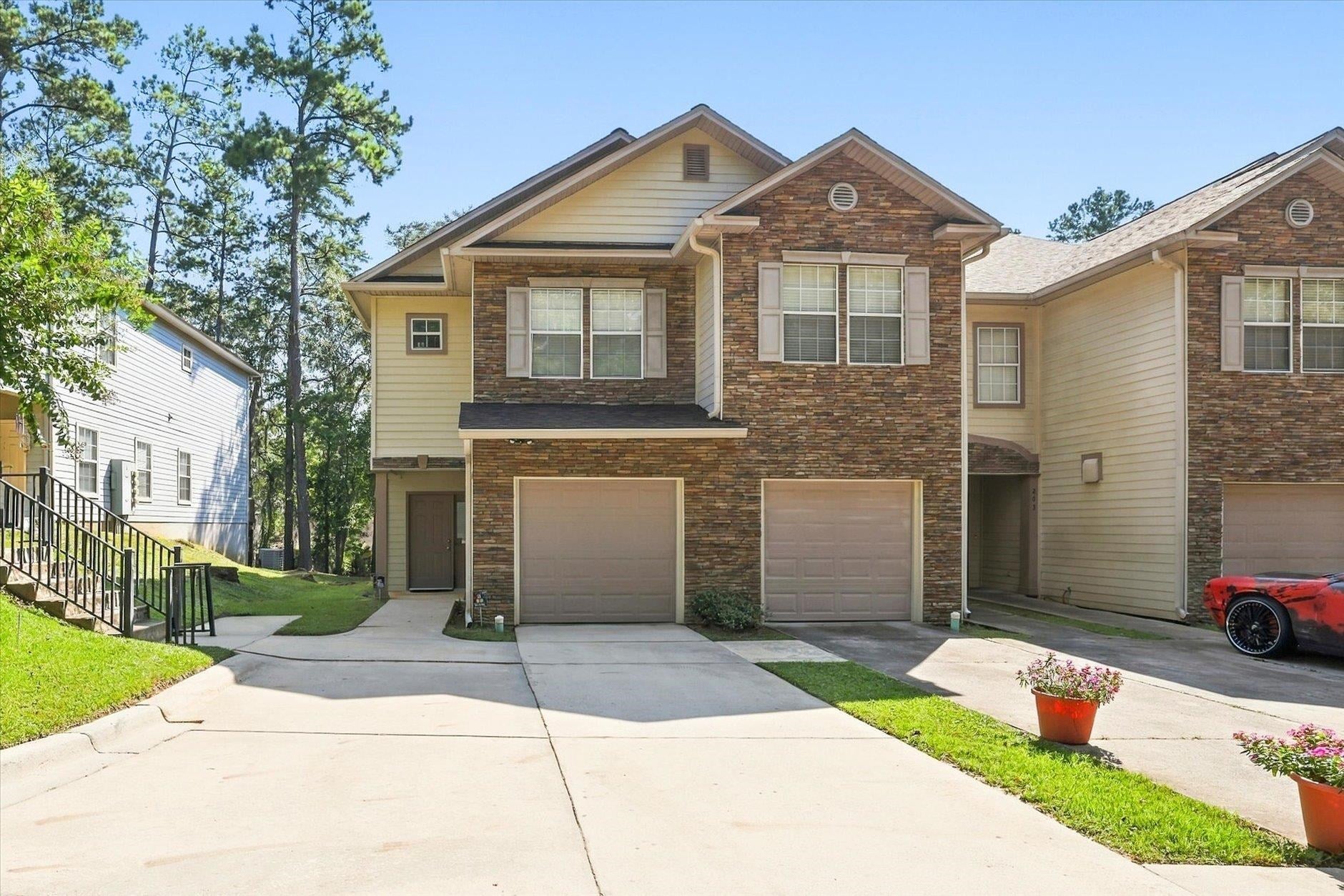 1325 Stone Rd. #201 201 — photo
