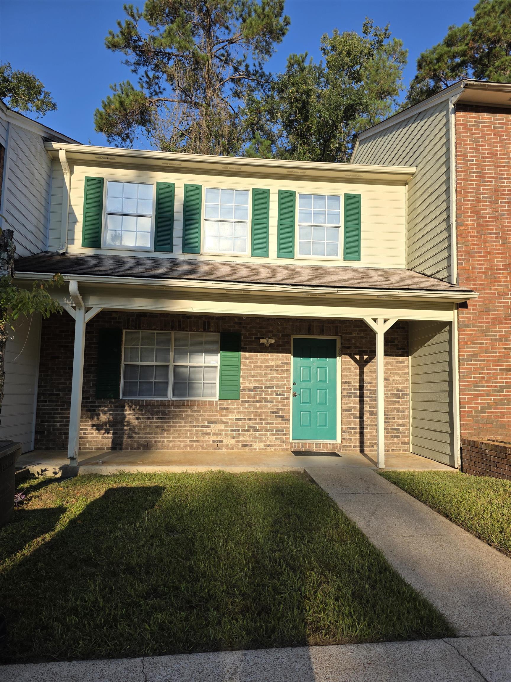 2378 Gregory Drive — photo