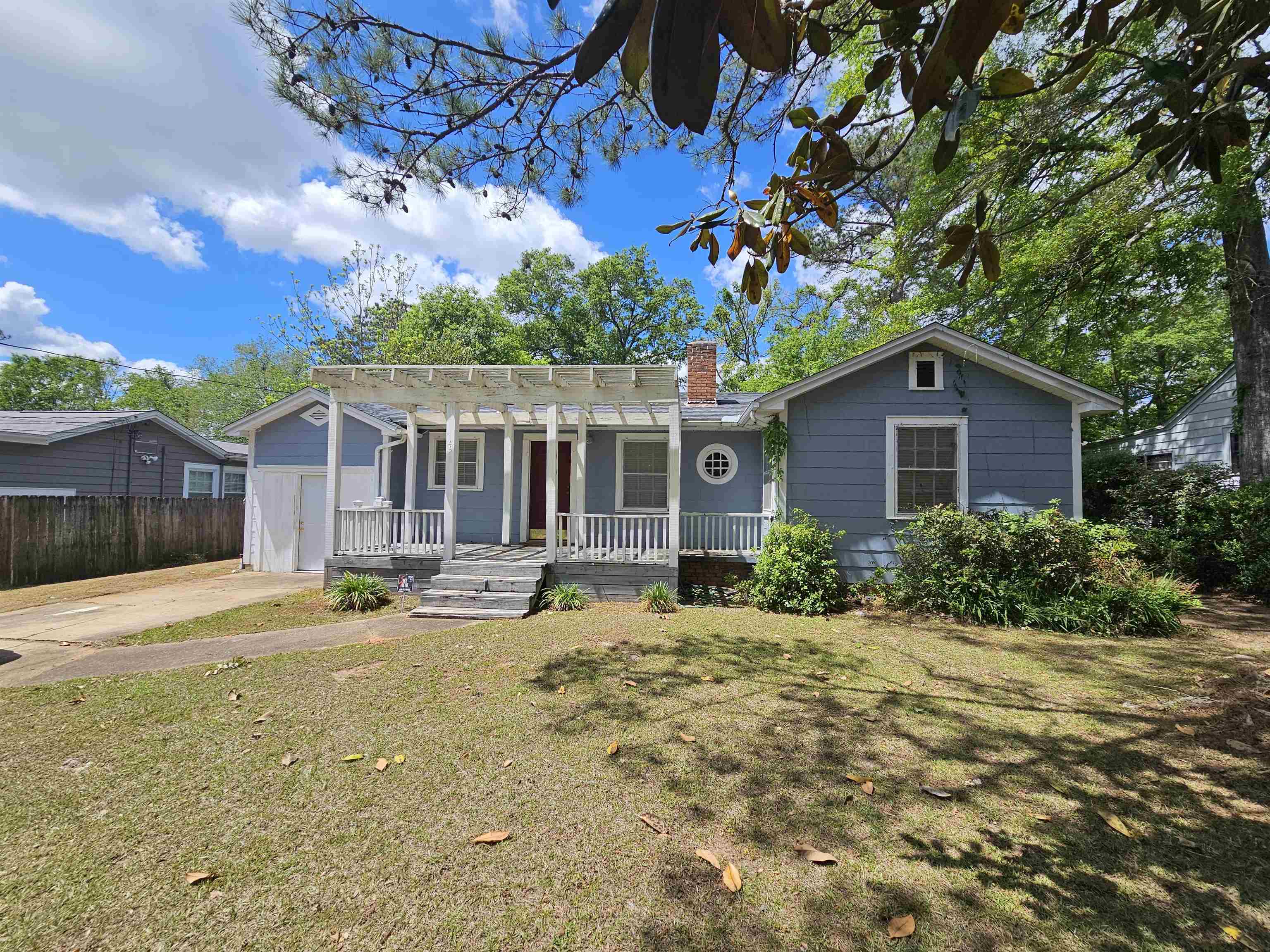 428 Rosewood Street — photo