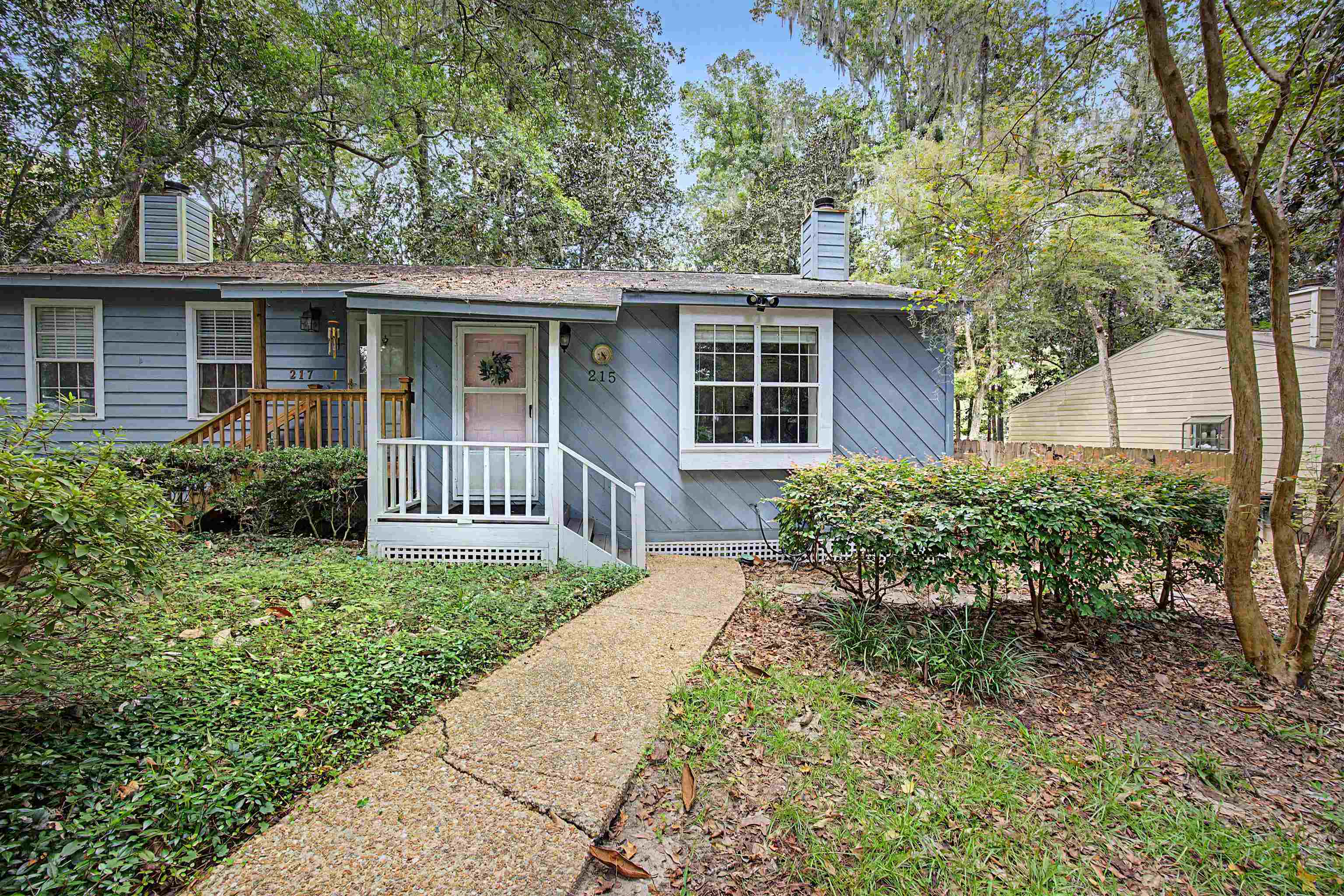 215 Parkbrook Circle — photo