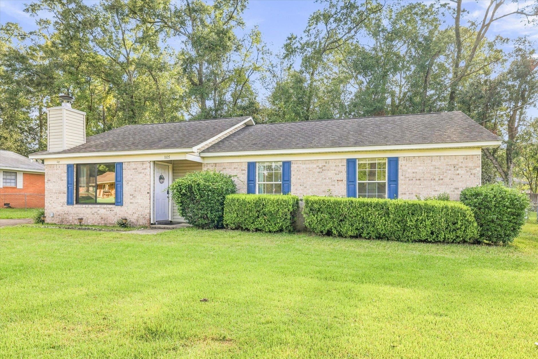 1105 Bonnie Drive — photo
