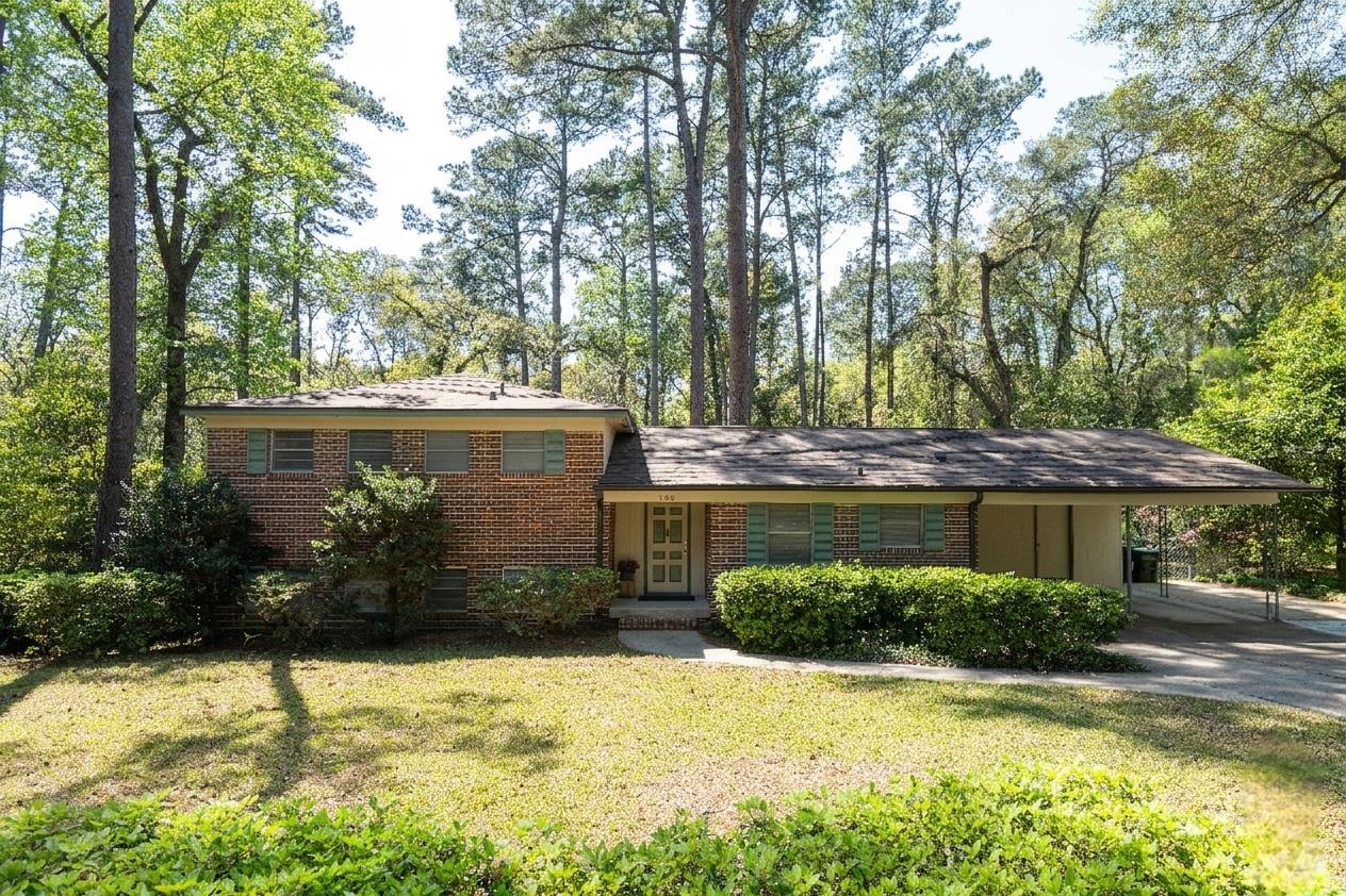 2102 Great Oak Drive — photo