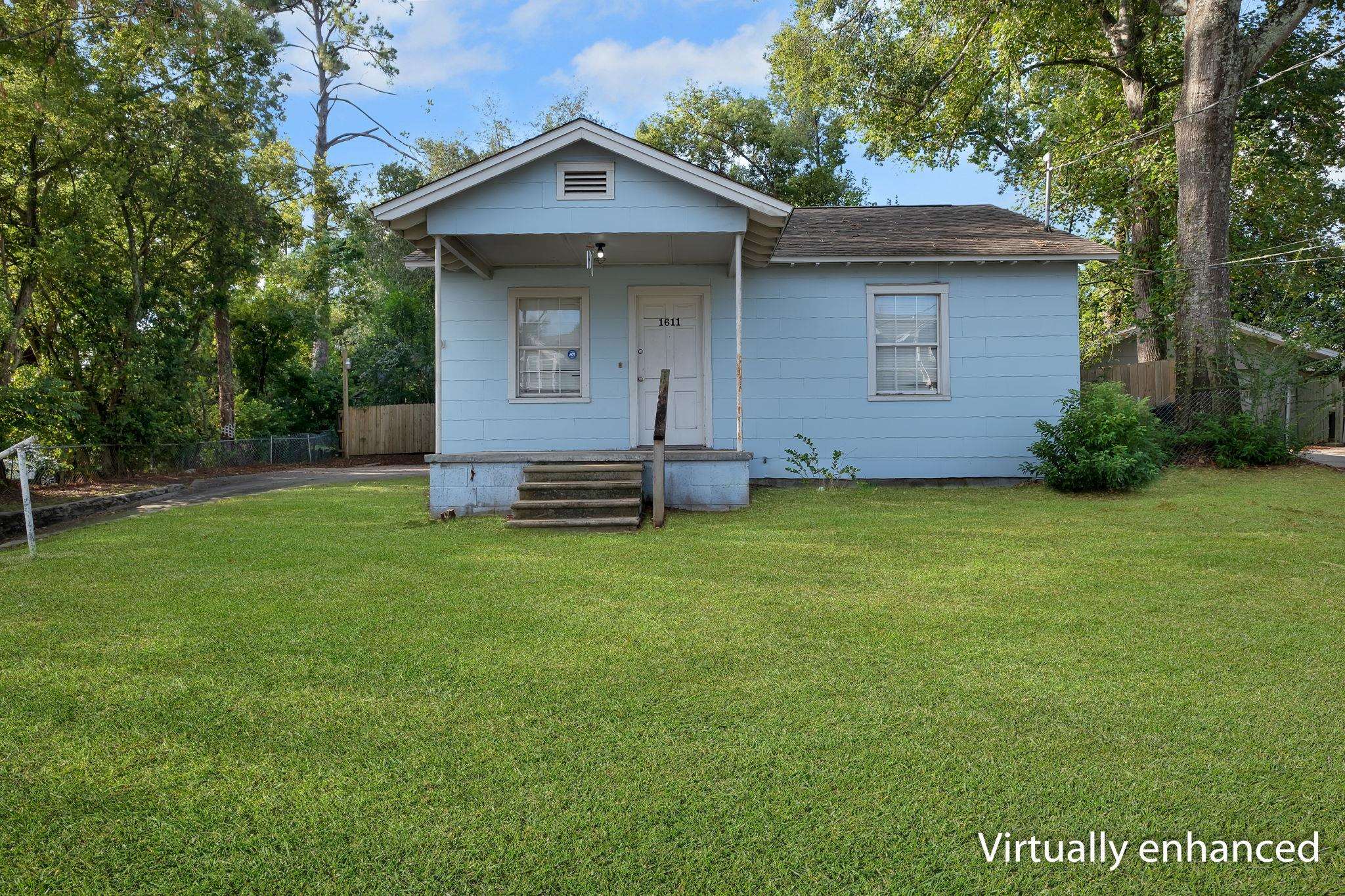 1611 Jackson Bluff Road — photo