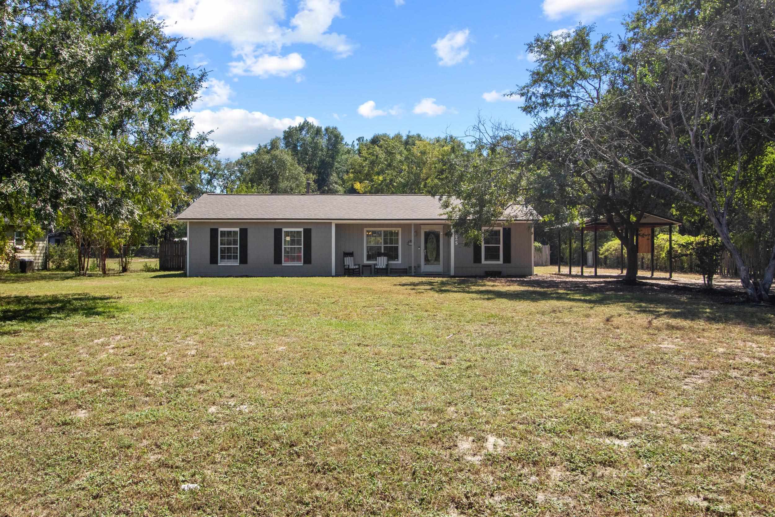 9225 Blountstown Highway — photo