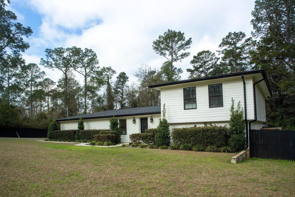 1221 Attapulgus Highway — photo