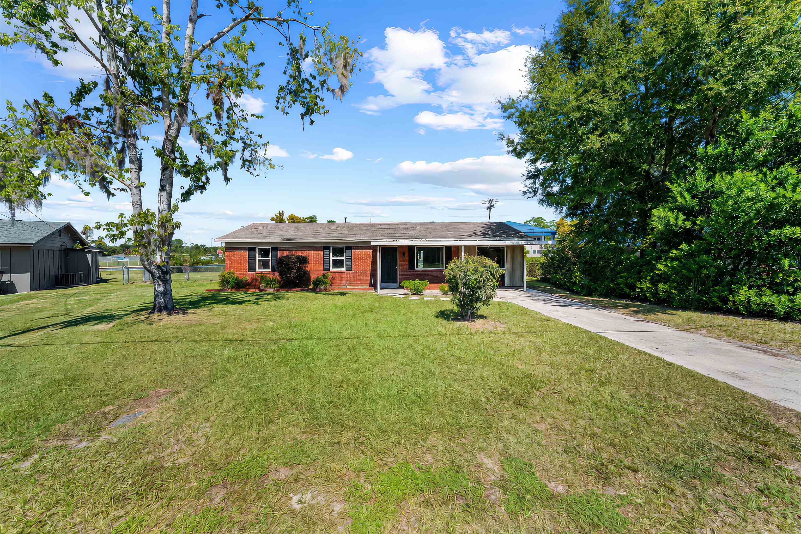 815 E Cherry Street, Perry, FL 32347 — photo 2