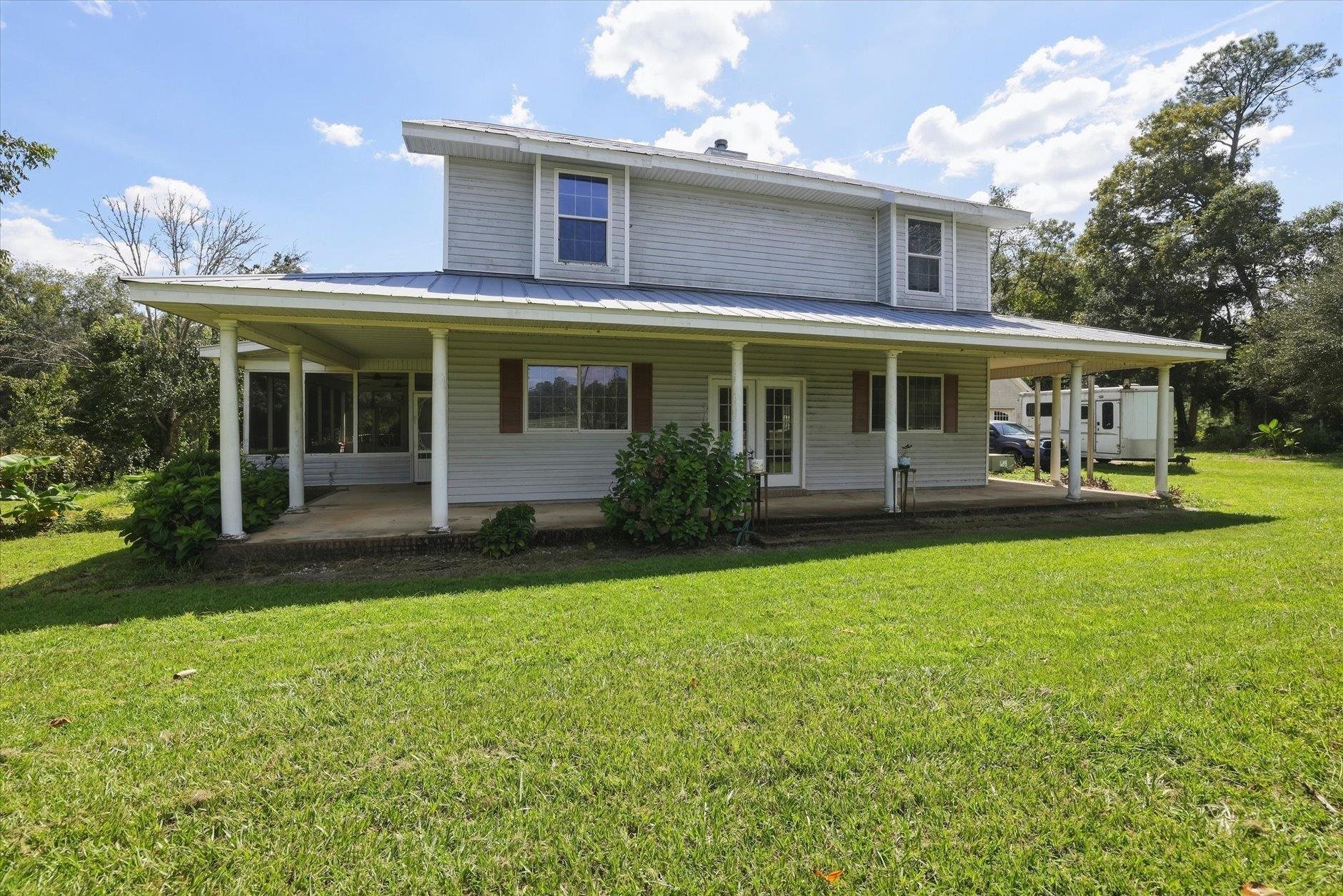 10023 Moccasin Gap Road — photo