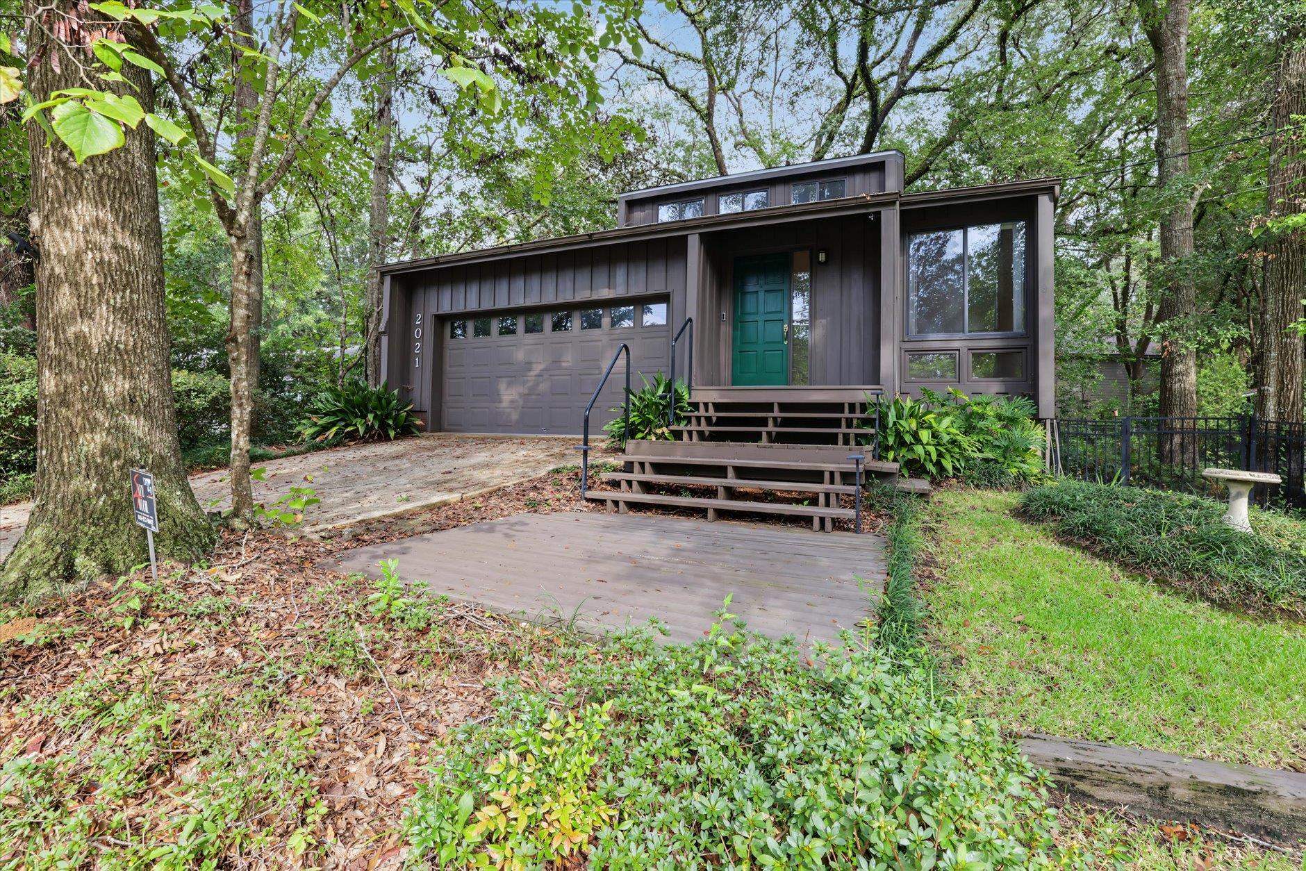 2021 Ted Hines Drive — photo