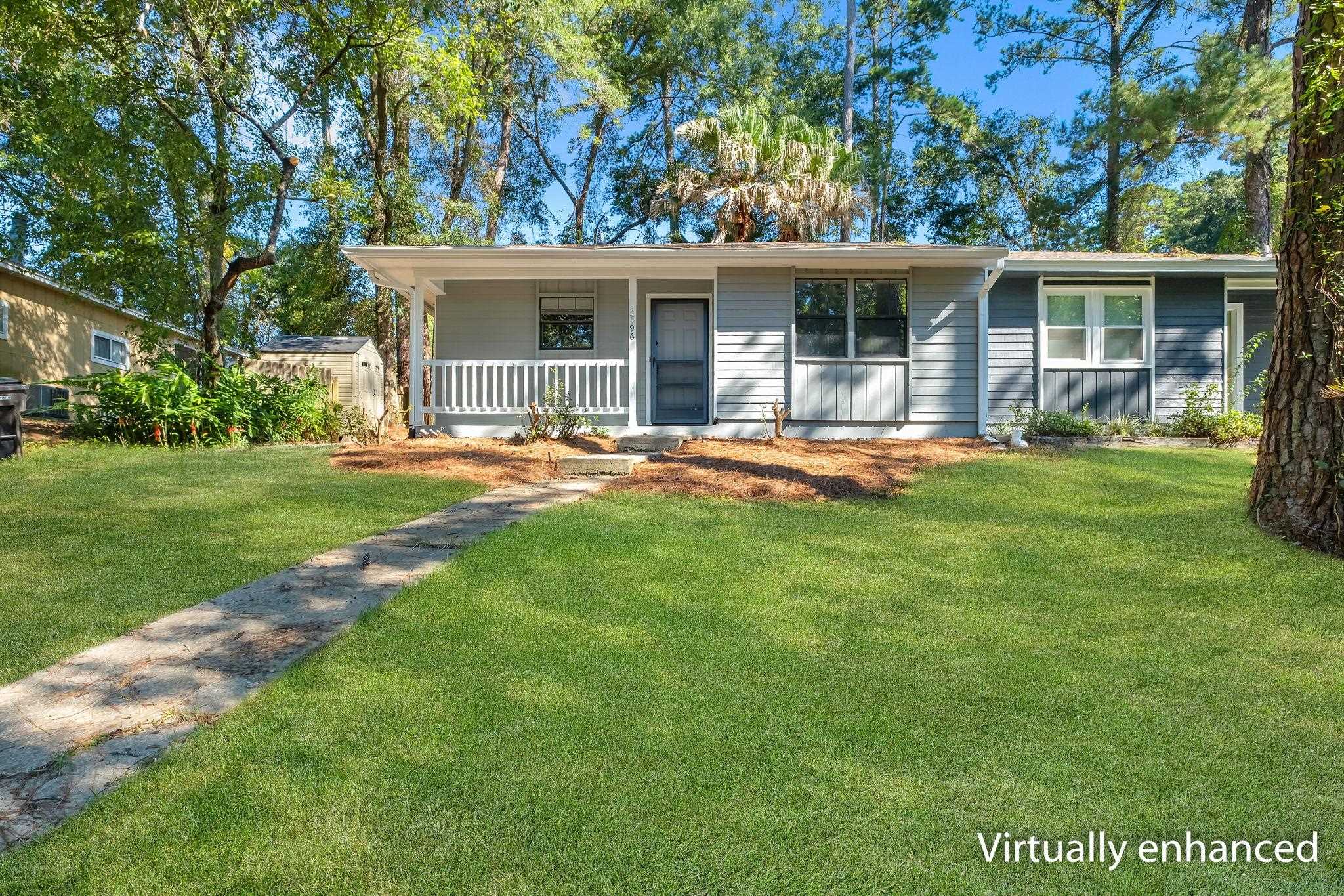 2596 Panther Creek Road — photo