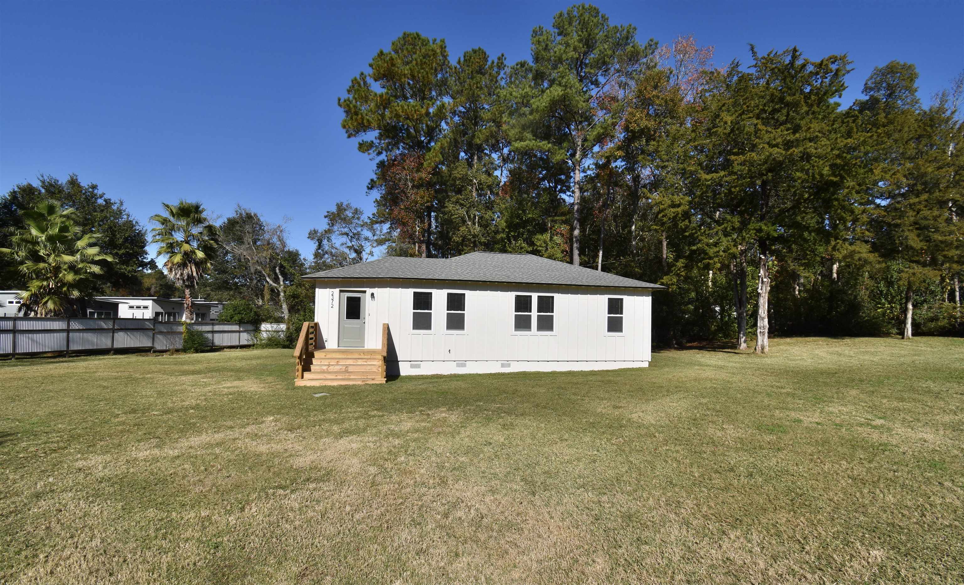 2372 Lake Hall Road — photo