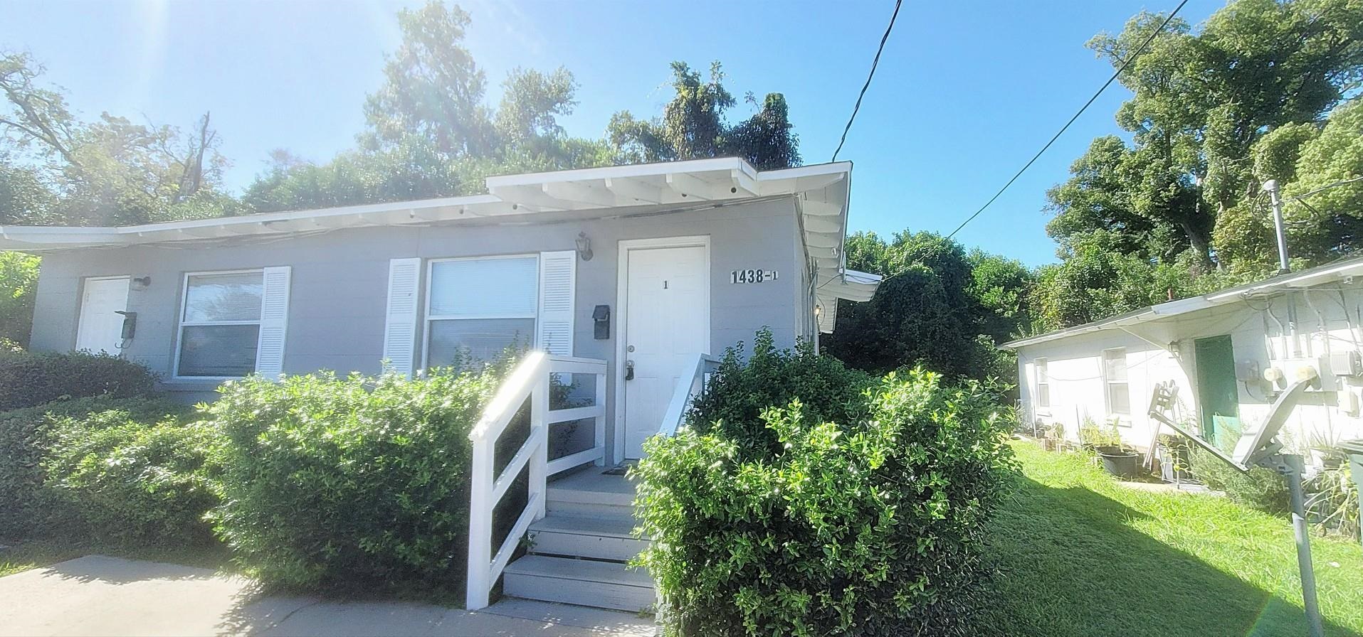 1438 Hudson Street Unit 1 — photo