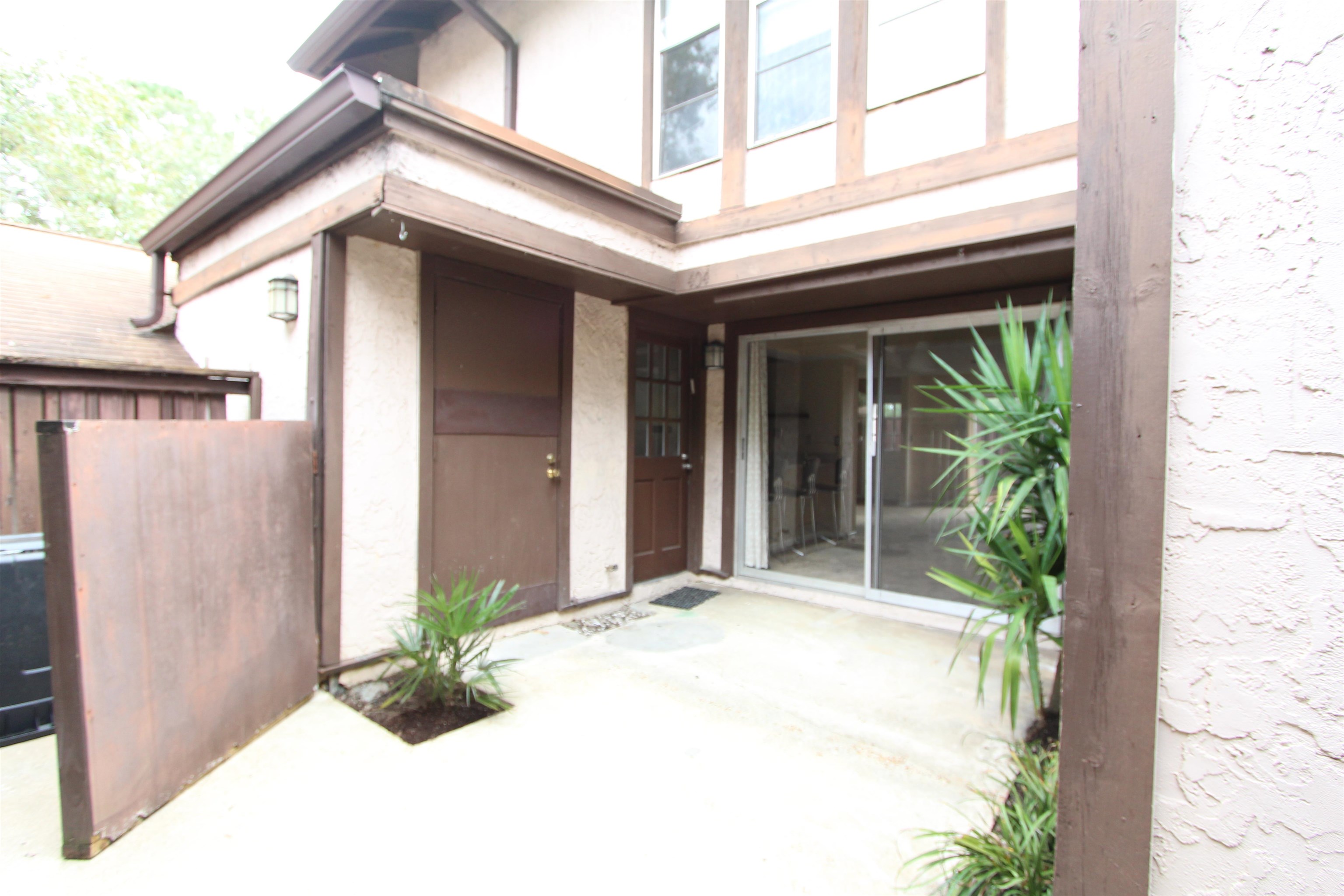 404 Westwood Drive — photo