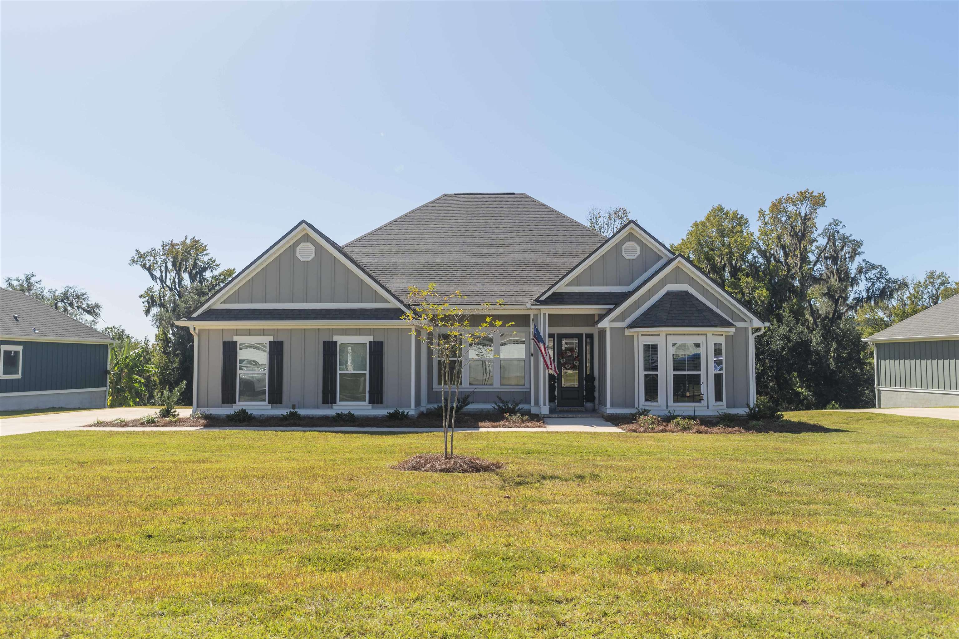 4121 Rampart Dr — photo