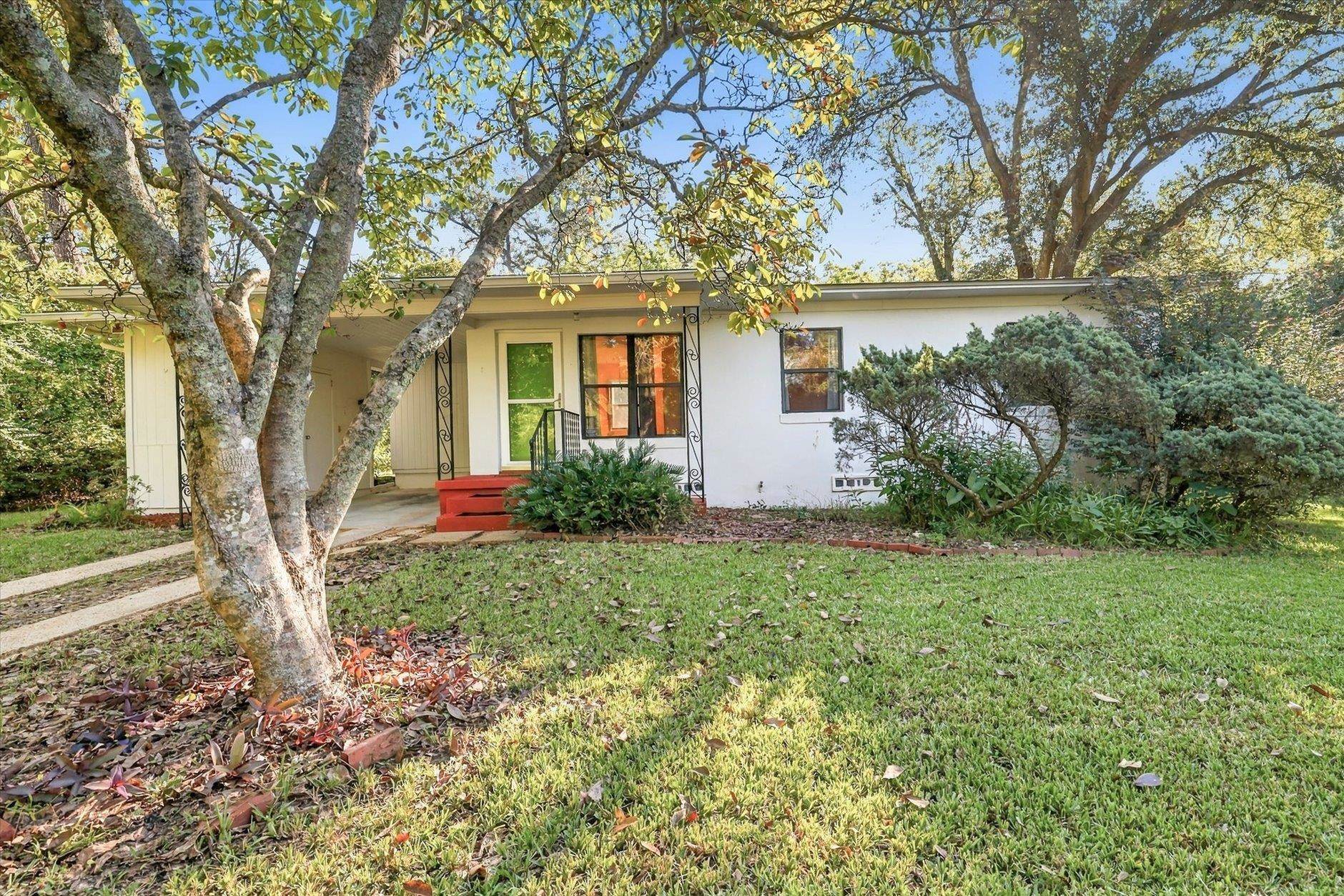 1517 Dacron Drive — photo