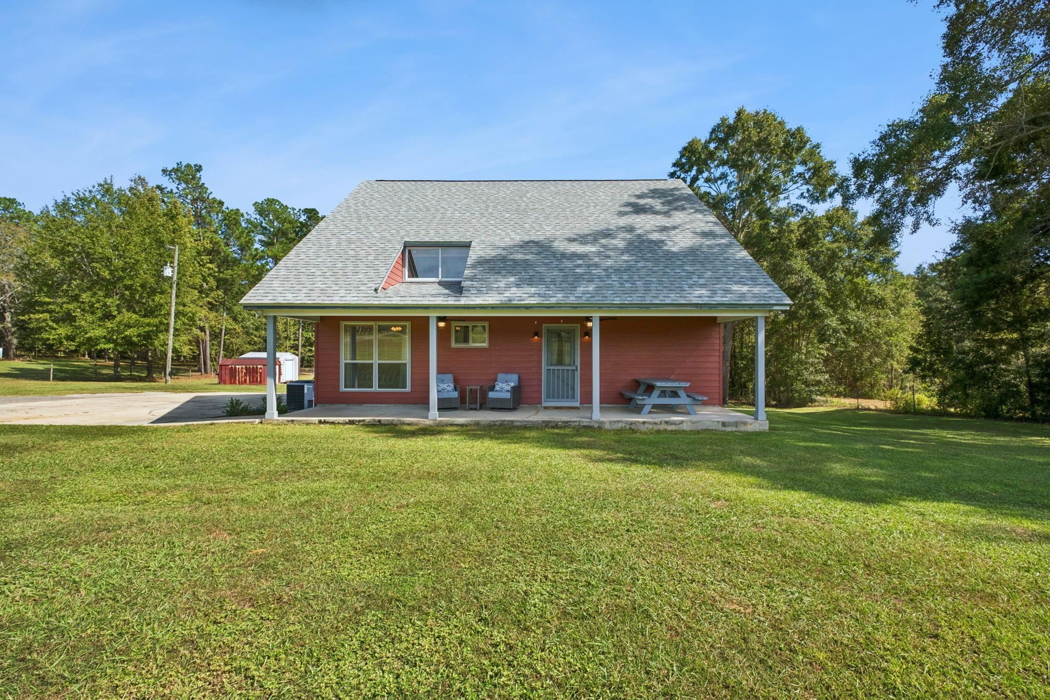 327 Fields Road — photo